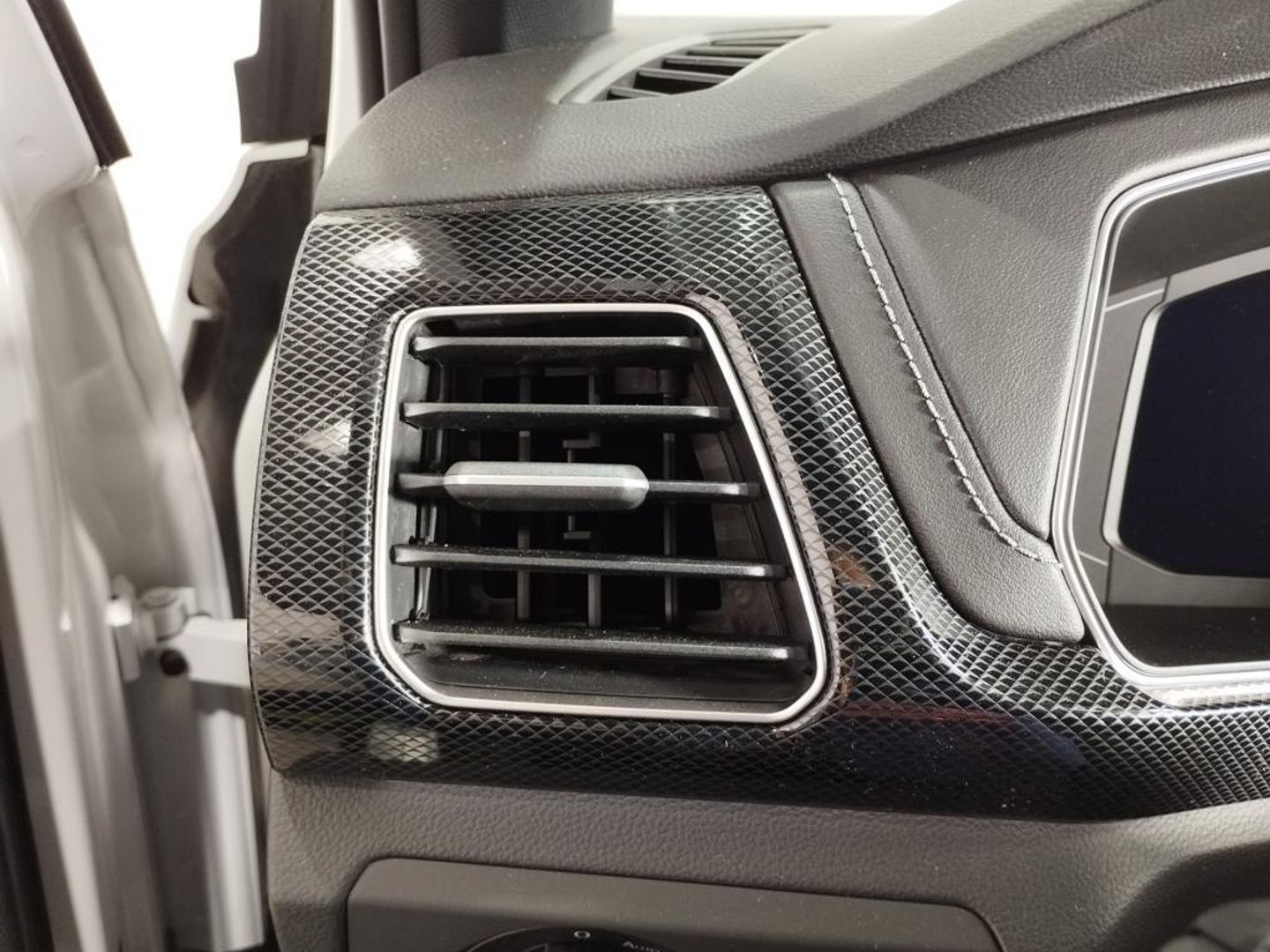 Volkswagen T-Cross R-Line 1.0 TSI 85 kW (116 CV)