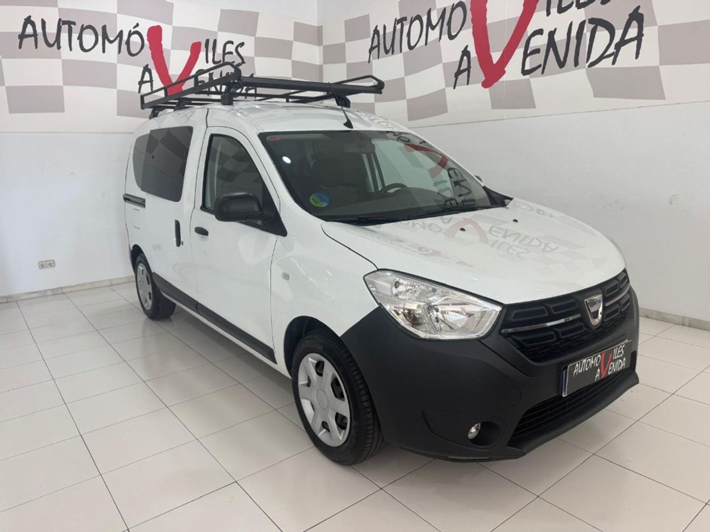 Dacia Dokker Essential 1.6 ECO-G 80 kW (109 CV) Blanco Industrial