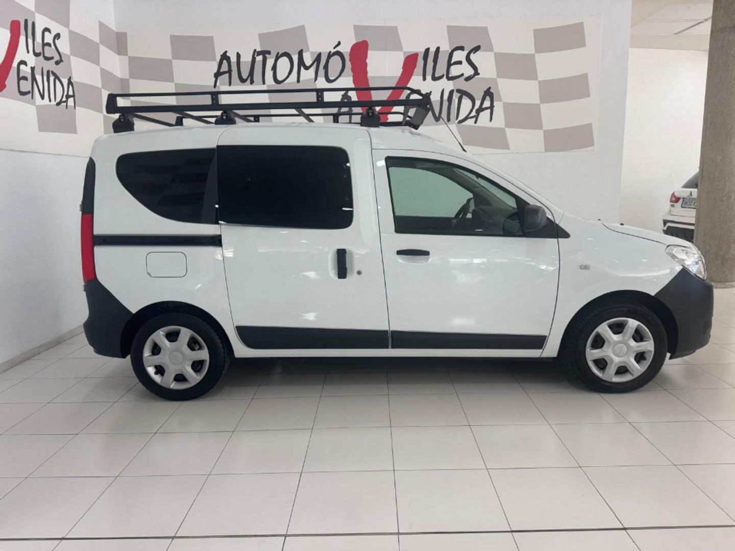 Dacia Dokker Essential 1.6 ECO-G 80 kW (109 CV)
