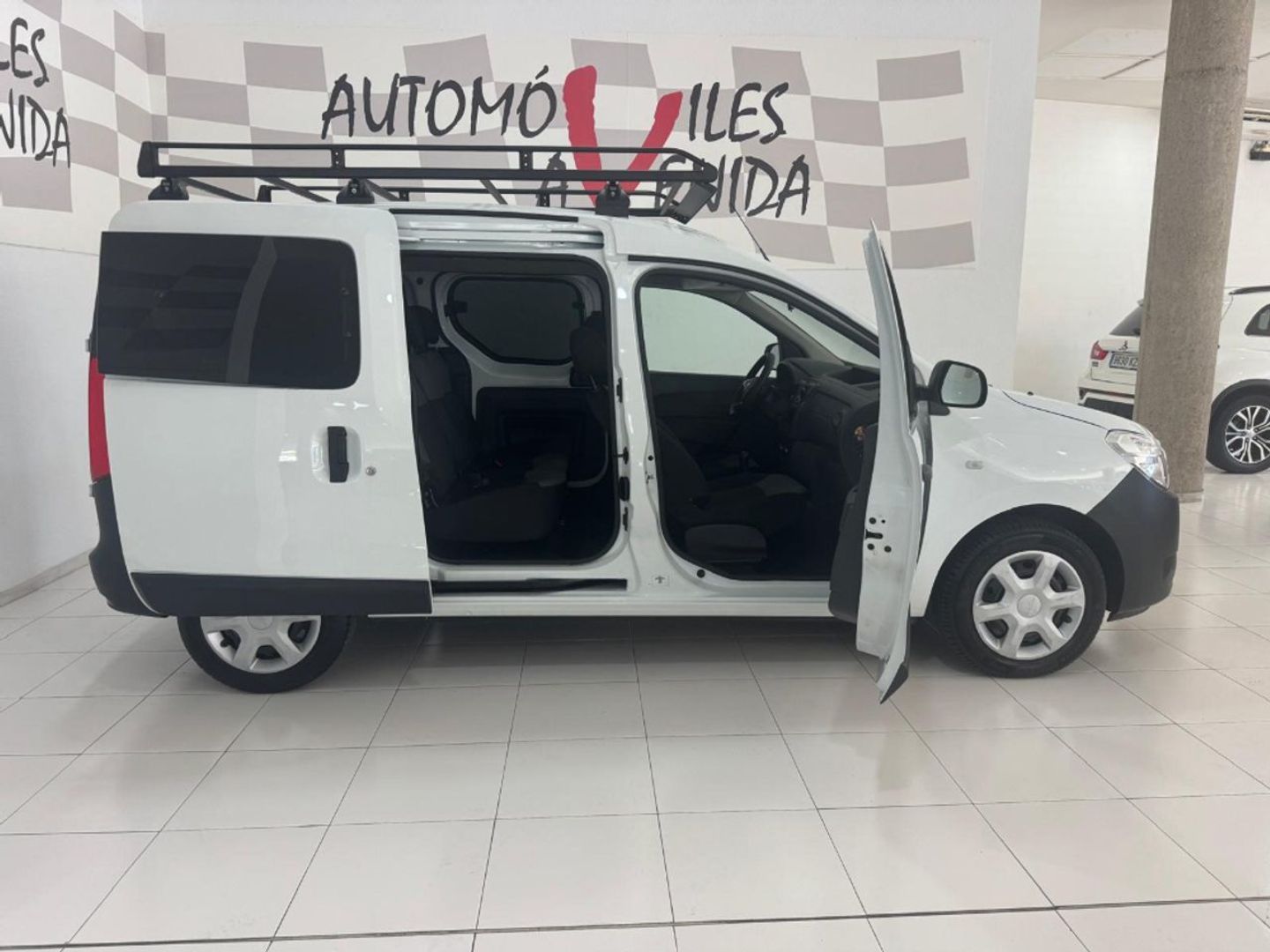 Dacia Dokker Essential 1.6 ECO-G 80 kW (109 CV)