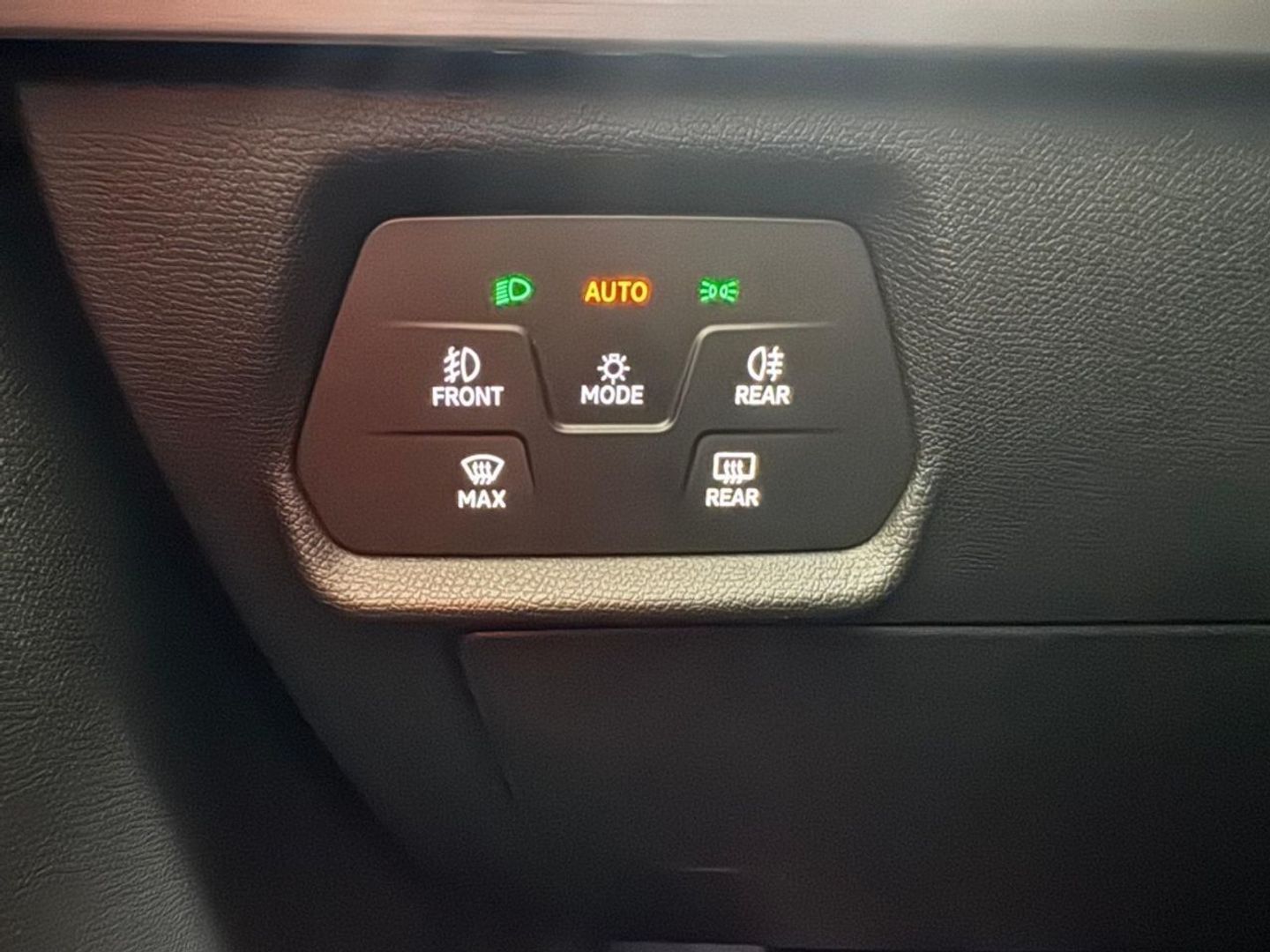 SEAT León 1.4 e-Hybrid S&S FR Go L DSG 150 kW (204 CV)