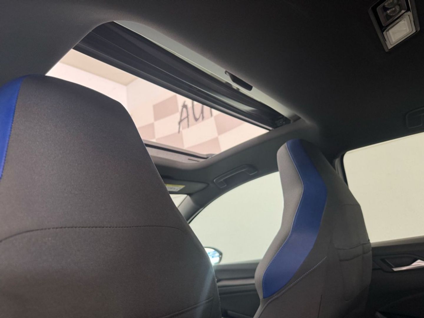 Volkswagen Golf GTE 1.4 TSI 180 kW (245 CV) DSG