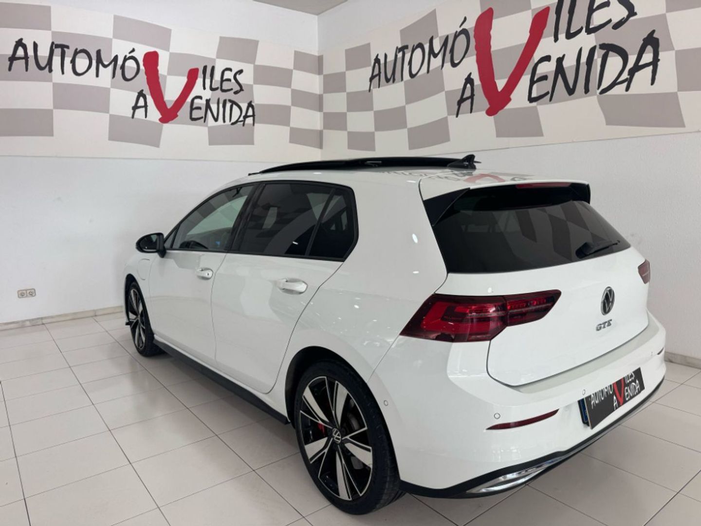 Volkswagen Golf GTE 1.4 TSI 180 kW (245 CV) DSG