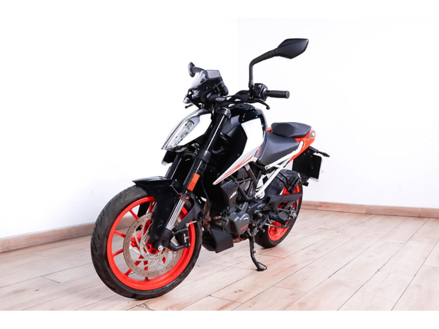 KTM Duke 125