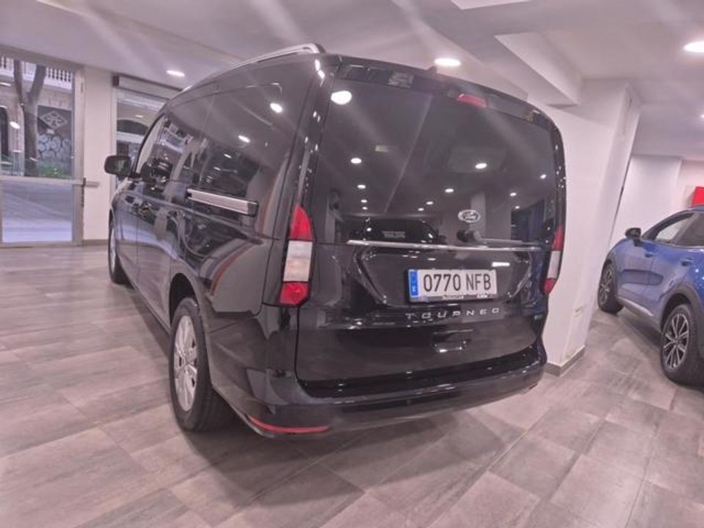 Ford Grand Tourneo Connect 1.5 Ecoboost PHEV Titanium Auto 110 kW (150 CV)