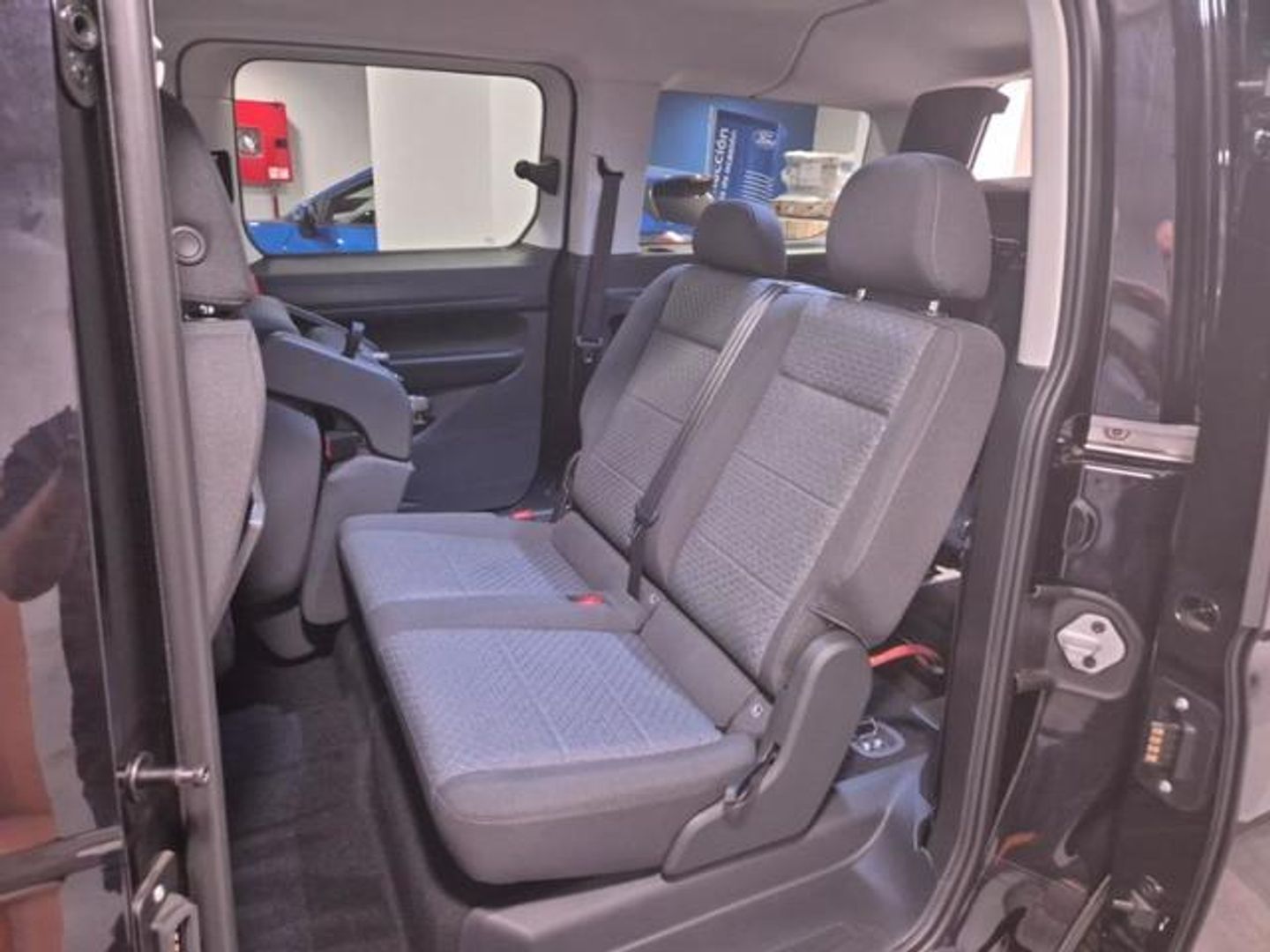 Ford Grand Tourneo Connect 1.5 Ecoboost PHEV Titanium Auto 110 kW (150 CV)