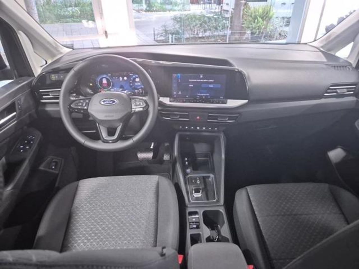 Ford Grand Tourneo Connect 1.5 Ecoboost PHEV Titanium Auto 110 kW (150 CV)