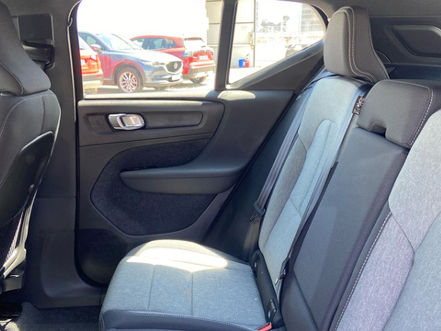 Volvo XC40 T2 Core Auto 95 kW (129 CV)