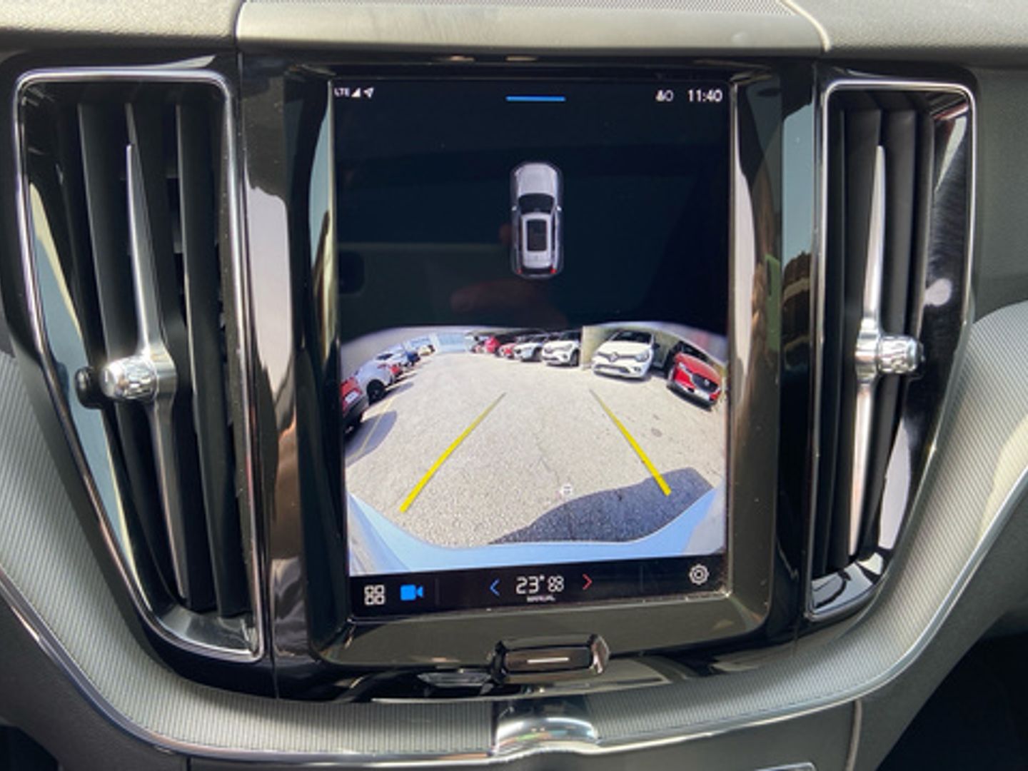 Volvo XC60 T6 Recharge Plus Dark AWD Auto 257 kW (350 CV)