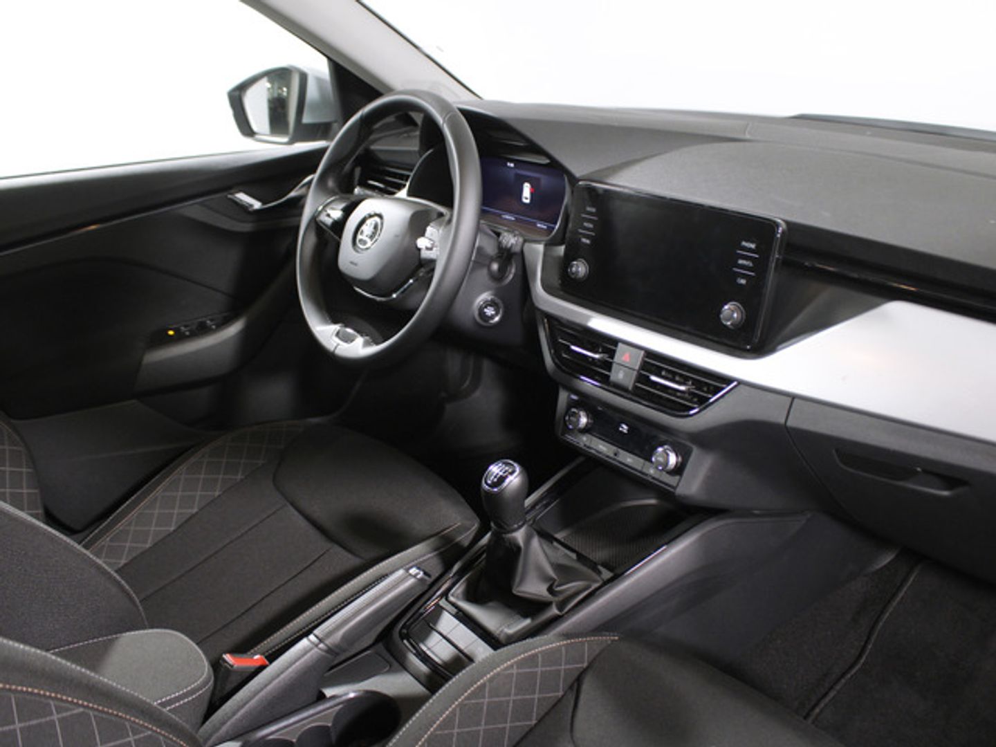 Skoda Kamiq 1.0 TSI Ambition 70 kW (95 CV)