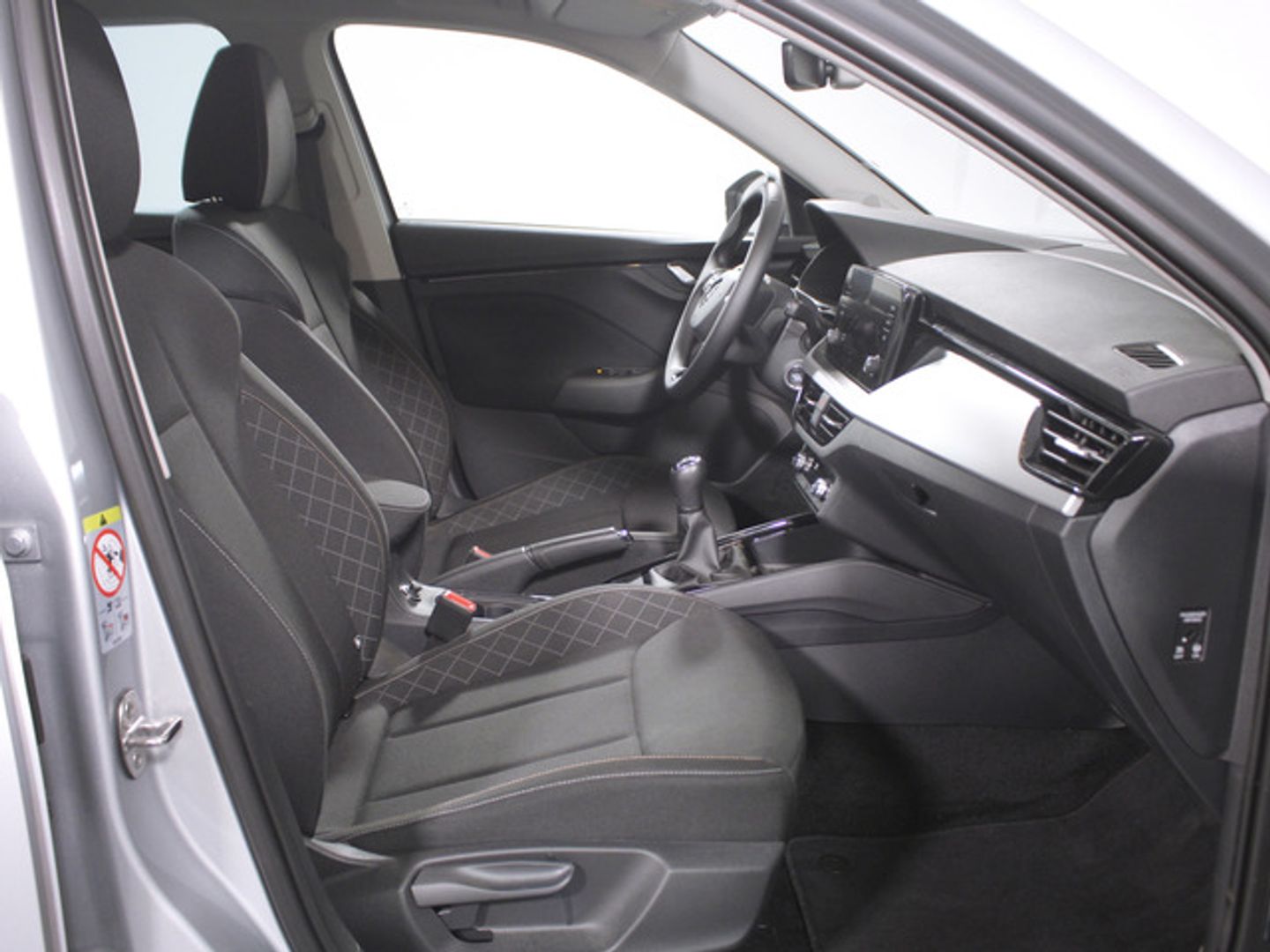 Skoda Kamiq 1.0 TSI Ambition 70 kW (95 CV)