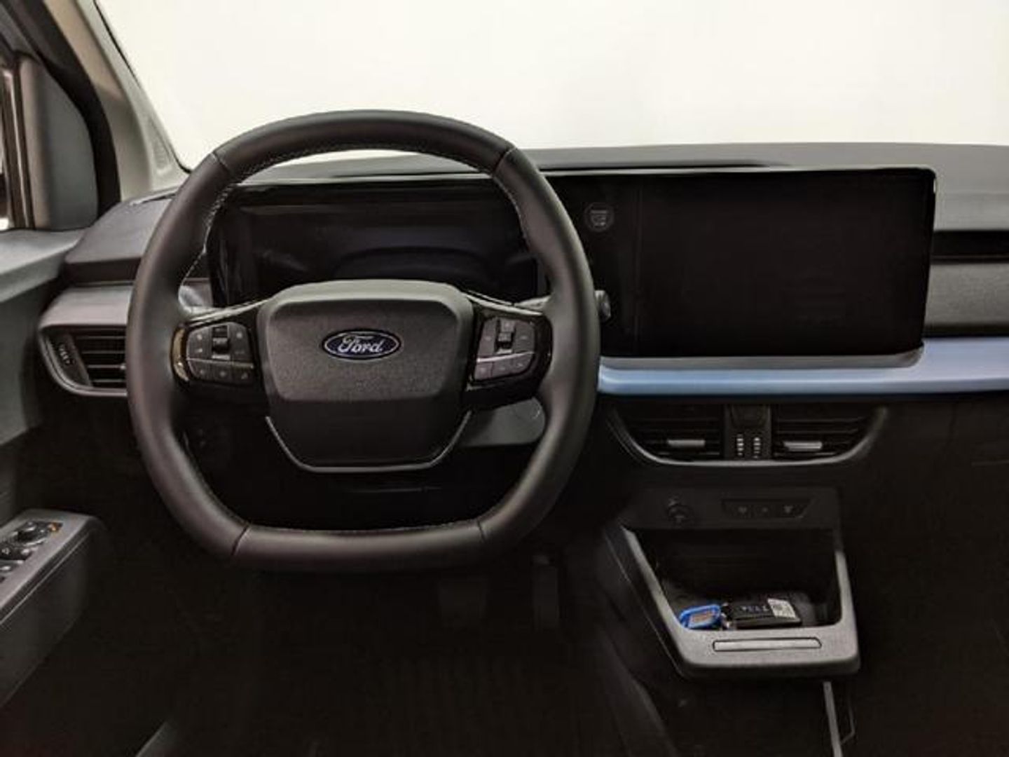 Ford Tourneo Courier BEV 43,5kWh Active Auto 100 kW (136 CV)