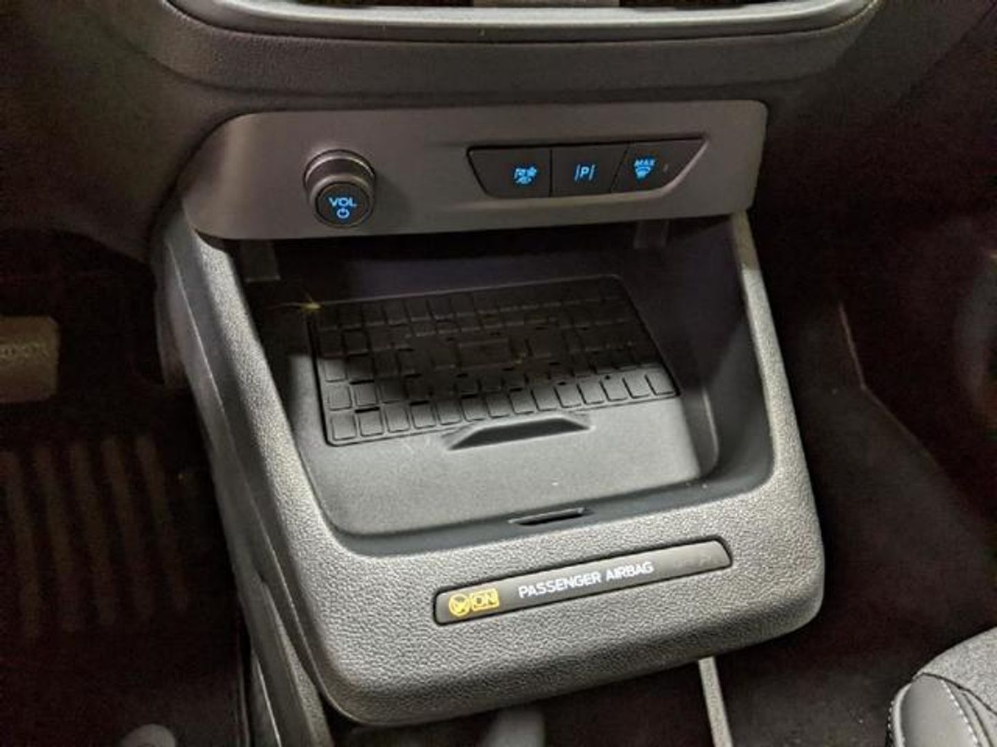 Ford Tourneo Courier BEV 43,5kWh Active Auto 100 kW (136 CV)