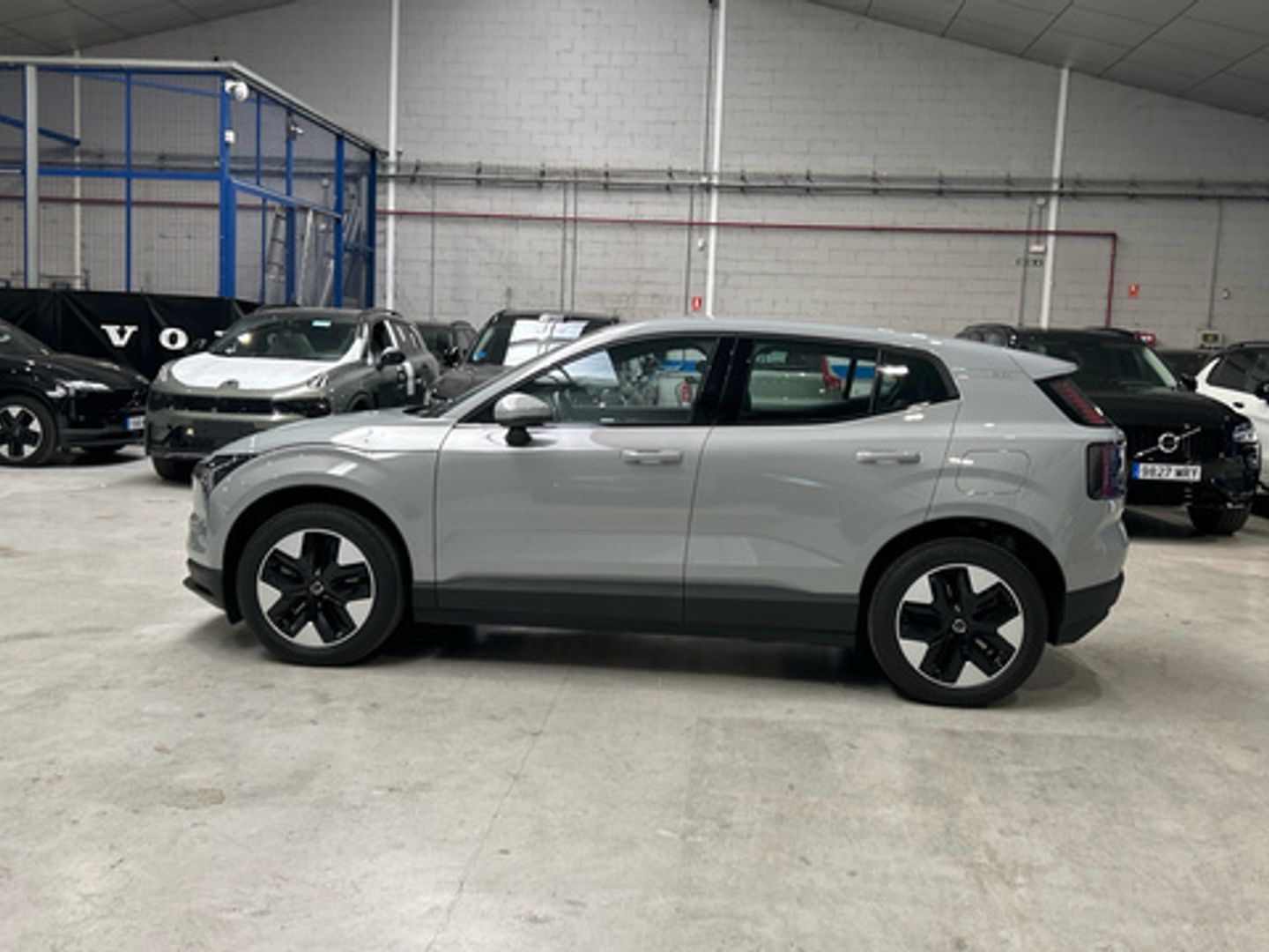 Volvo EX30 Single Motor Extended Range Core Auto 200 kW (272 CV)