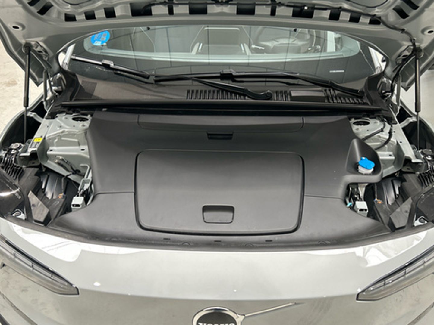 Volvo EX30 Single Motor Extended Range Core Auto 200 kW (272 CV)