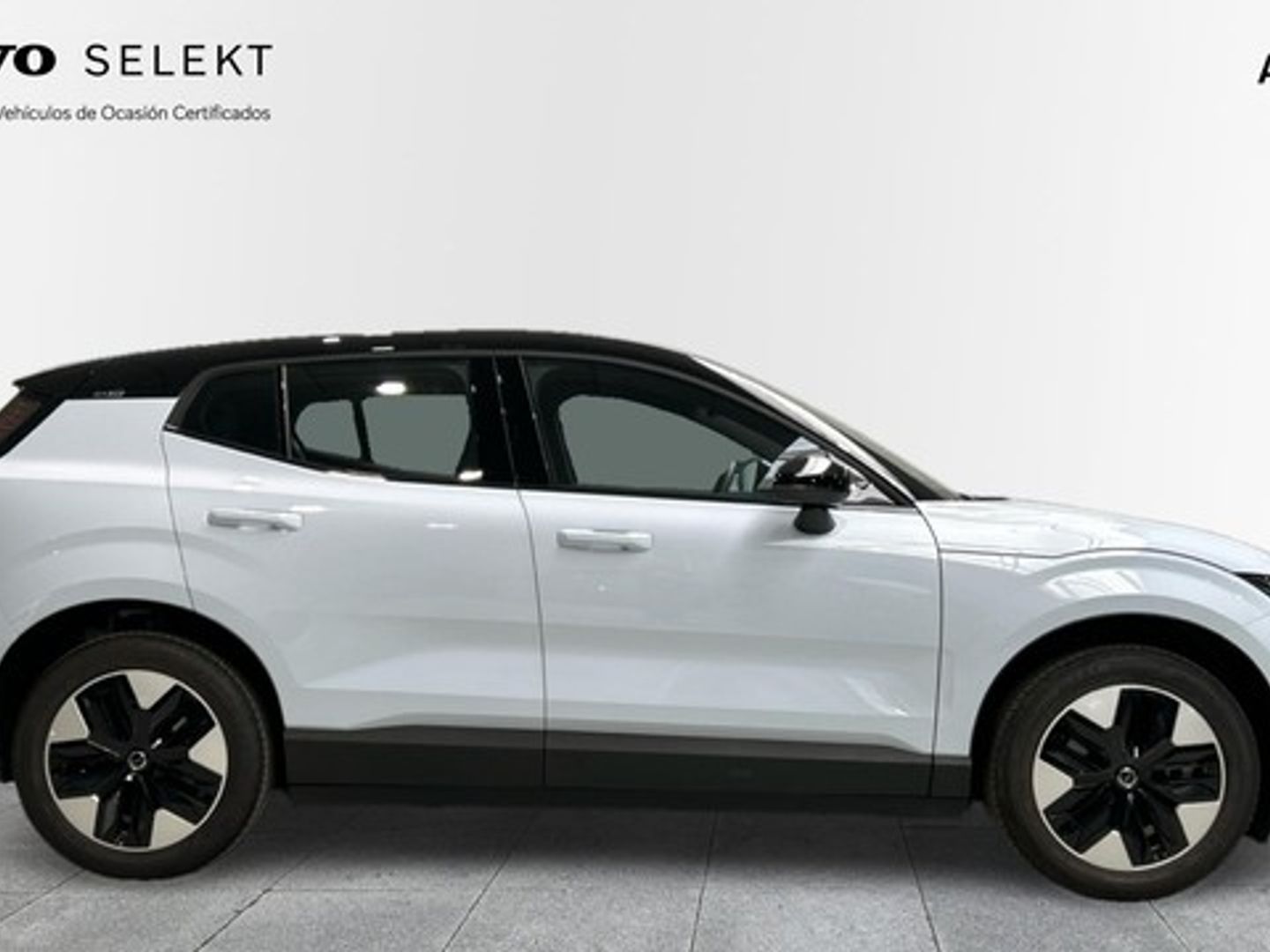 Volvo EX30 Single Motor Plus Auto 200 kW (272 CV)