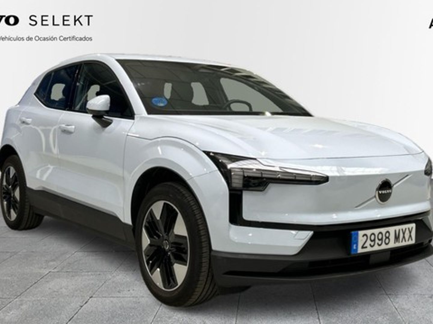 Volvo EX30 Single Motor Extended Range Core Auto 200 kW (272 CV)