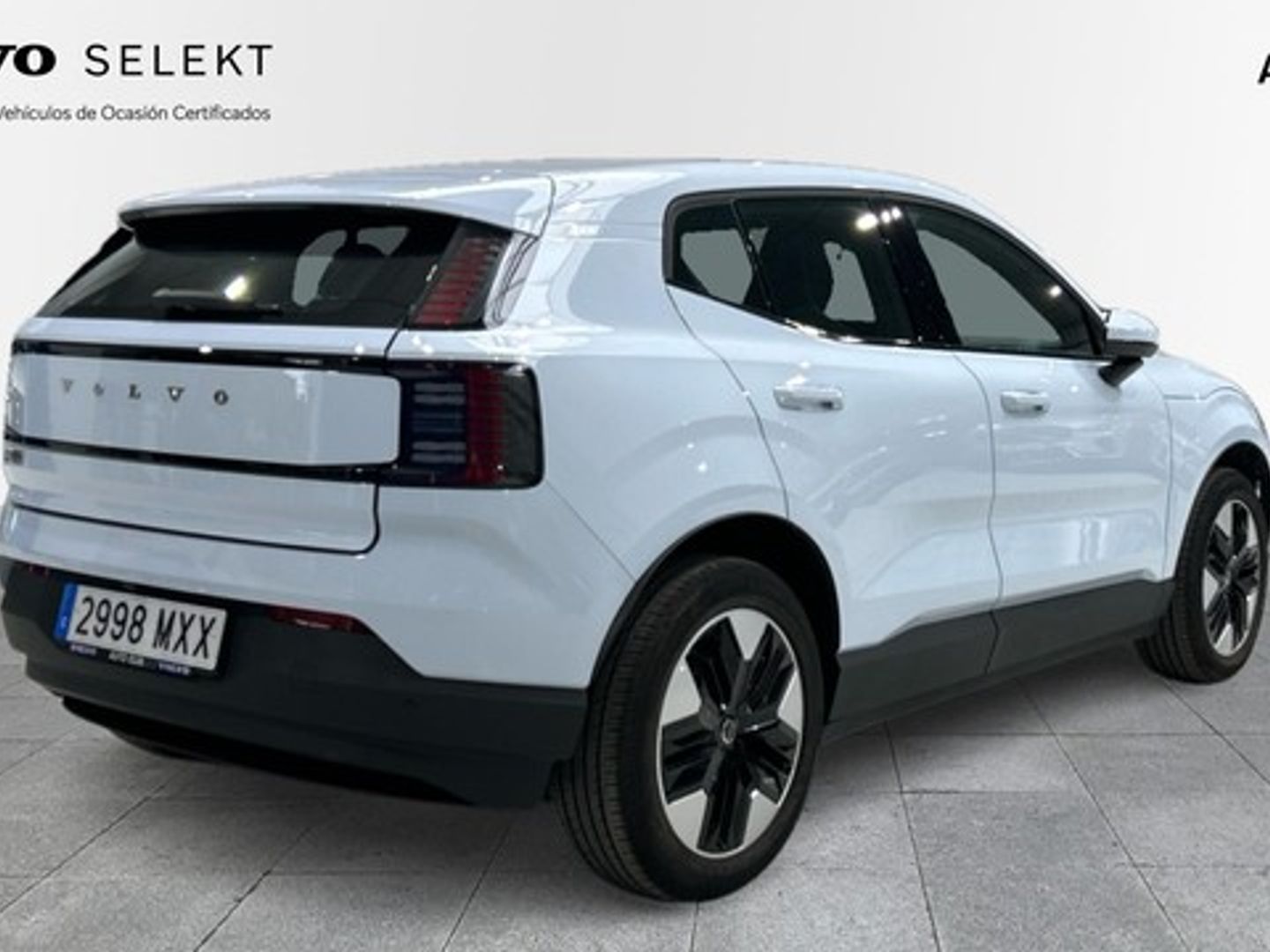 Volvo EX30 Single Motor Extended Range Core Auto 200 kW (272 CV)