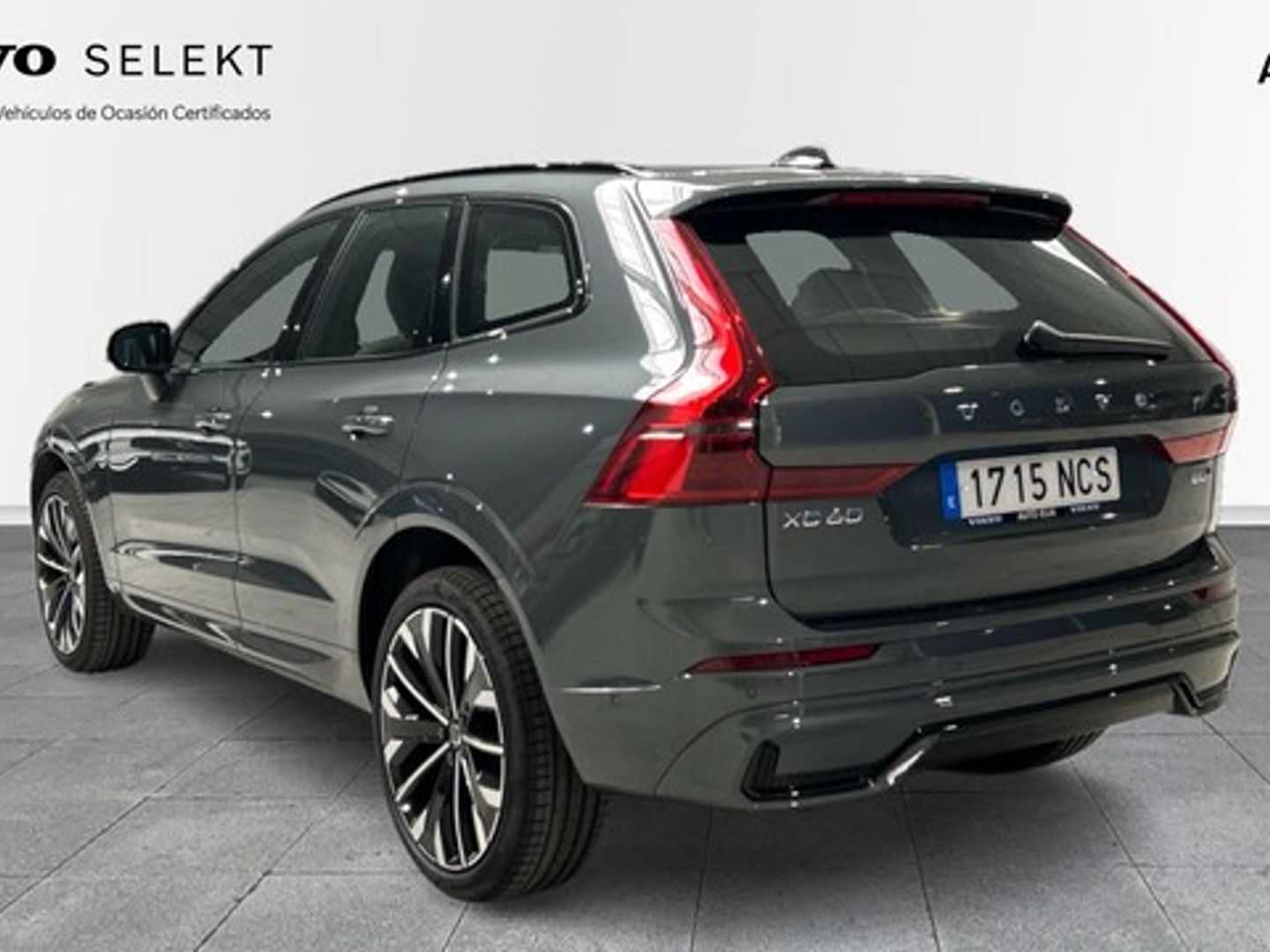 Volvo XC60 B5 G Ultra Dark AWD Auto 184 kW (250 CV)