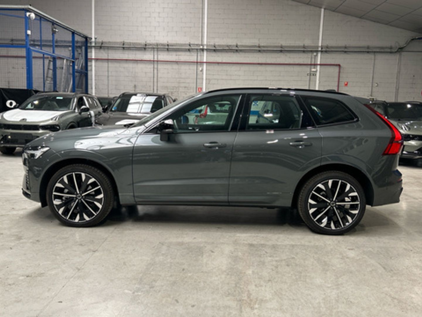 Volvo XC60 B5 G Ultra Dark AWD Auto 184 kW (250 CV)