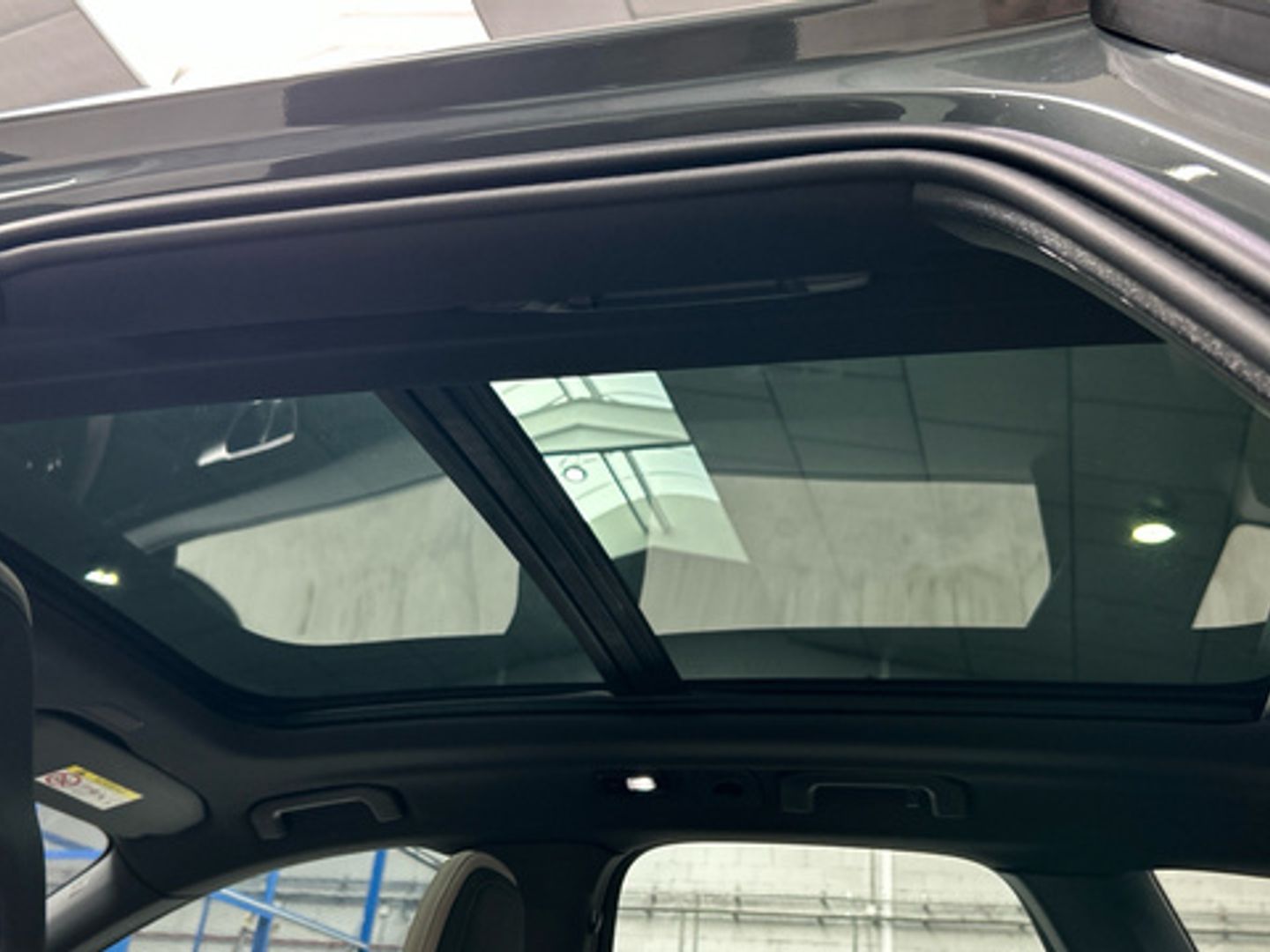Volvo XC60 B5 G Ultra Dark AWD Auto 184 kW (250 CV)