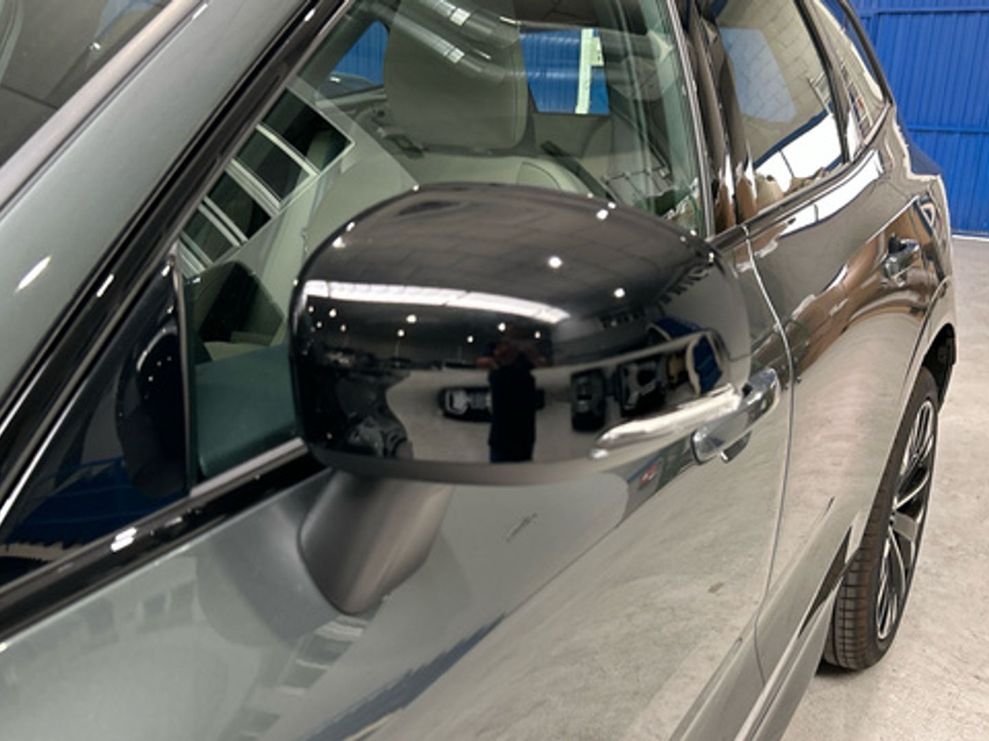 Volvo XC60 B5 G Ultra Dark AWD Auto 184 kW (250 CV)