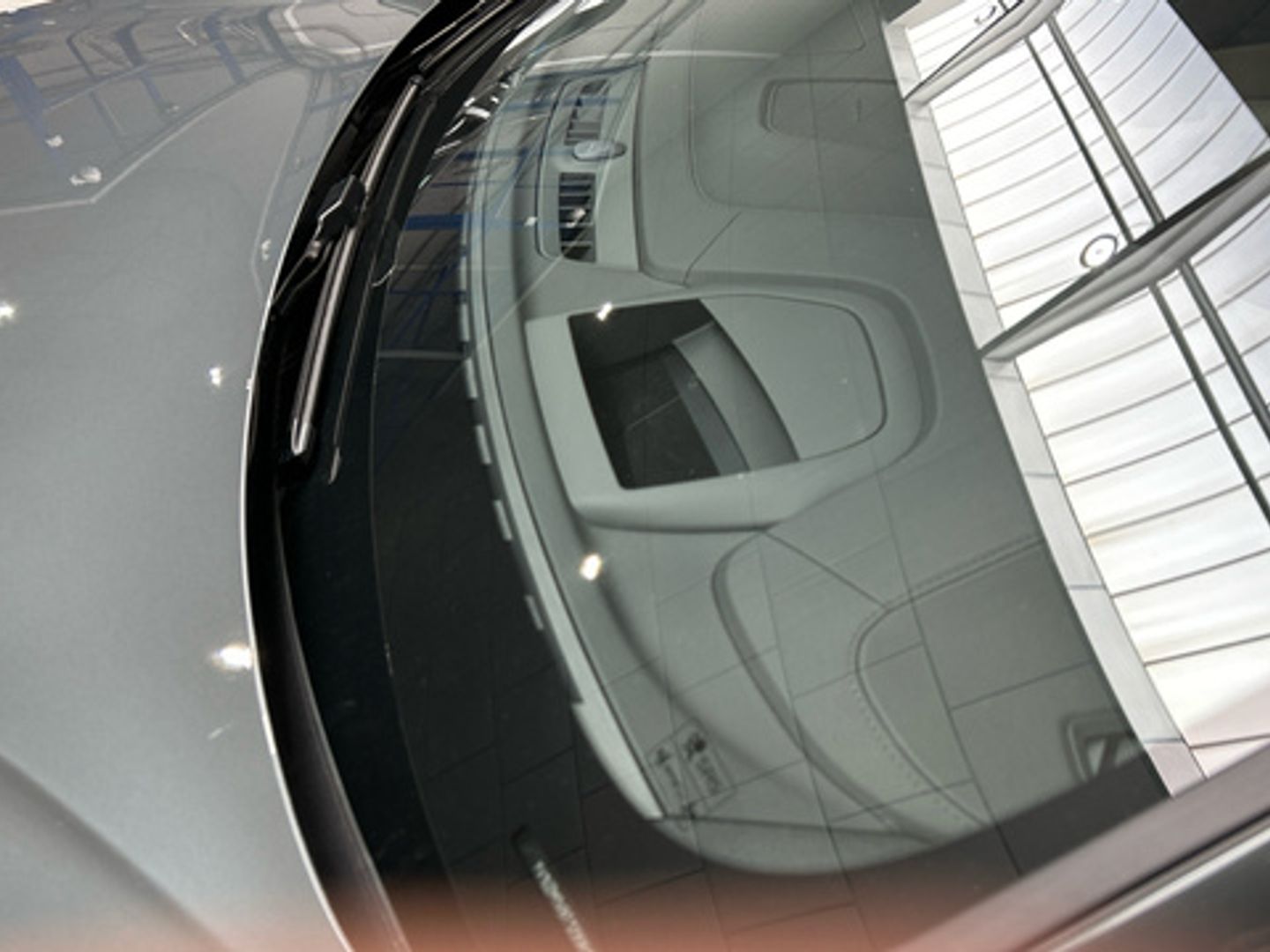 Volvo XC60 B5 G Ultra Dark AWD Auto 184 kW (250 CV)
