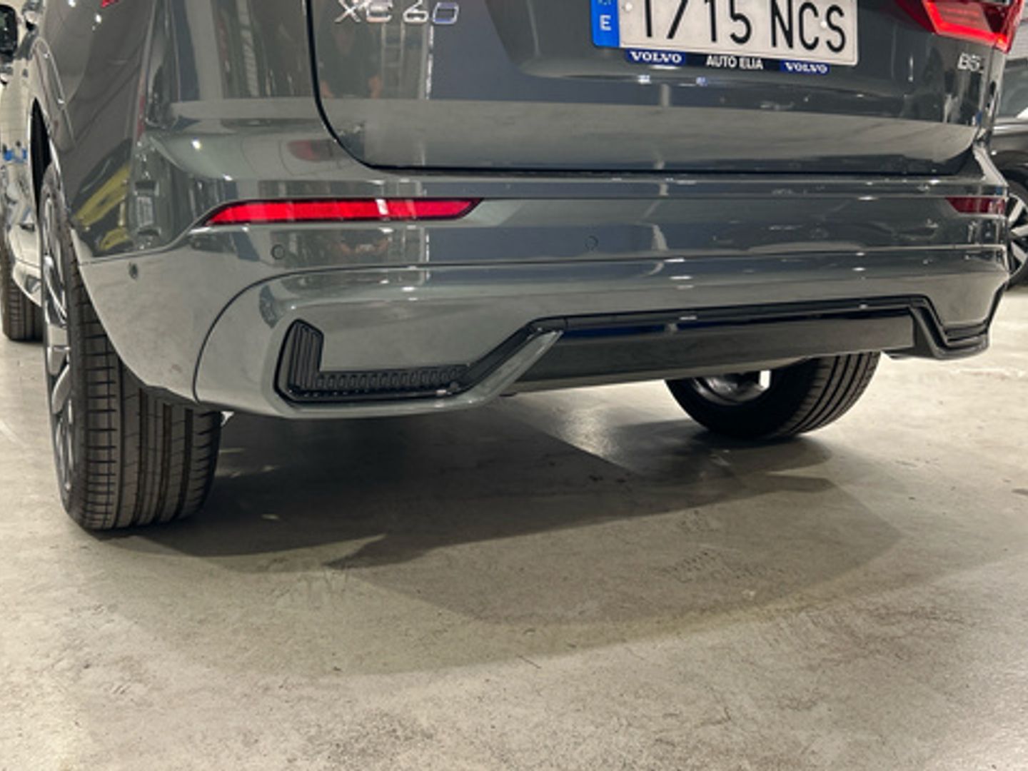 Volvo XC60 B5 G Ultra Dark AWD Auto 184 kW (250 CV)