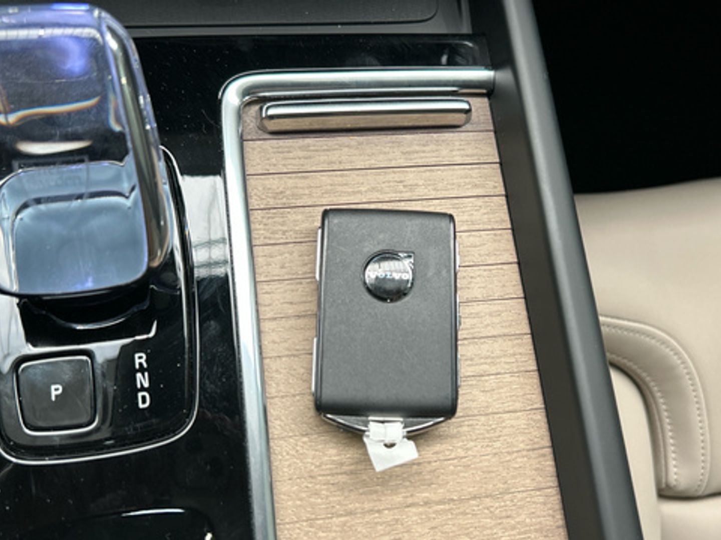 Volvo XC60 B5 G Ultra Dark AWD Auto 184 kW (250 CV)