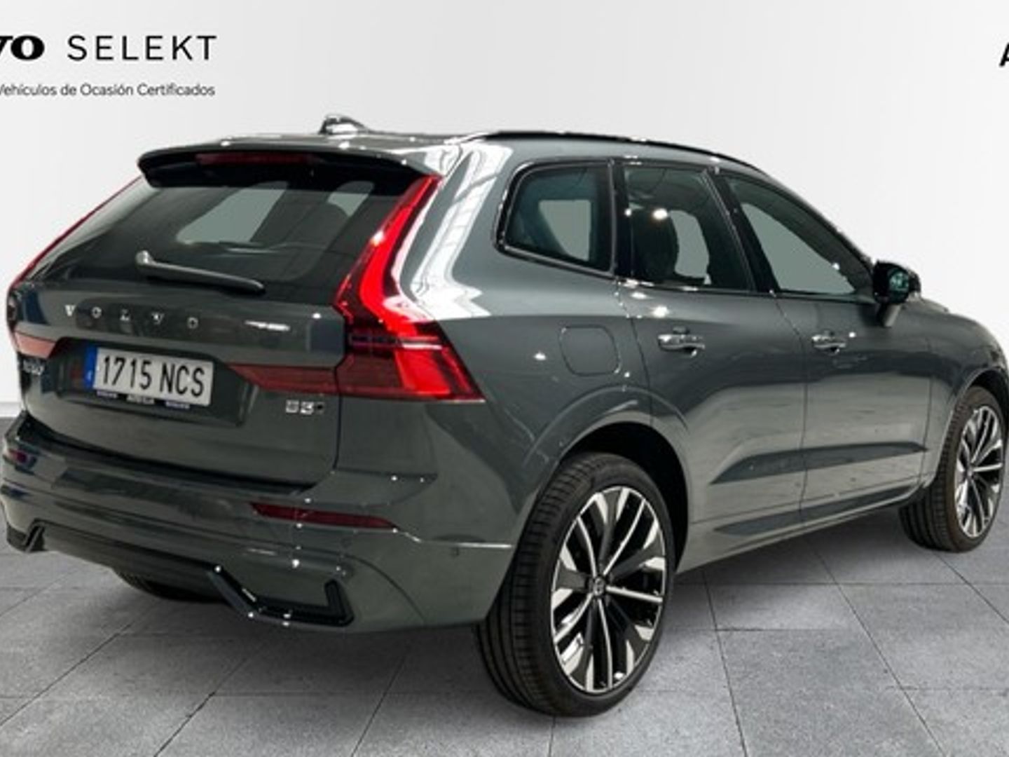 Volvo XC60 B5 G Ultra Dark AWD Auto 184 kW (250 CV)