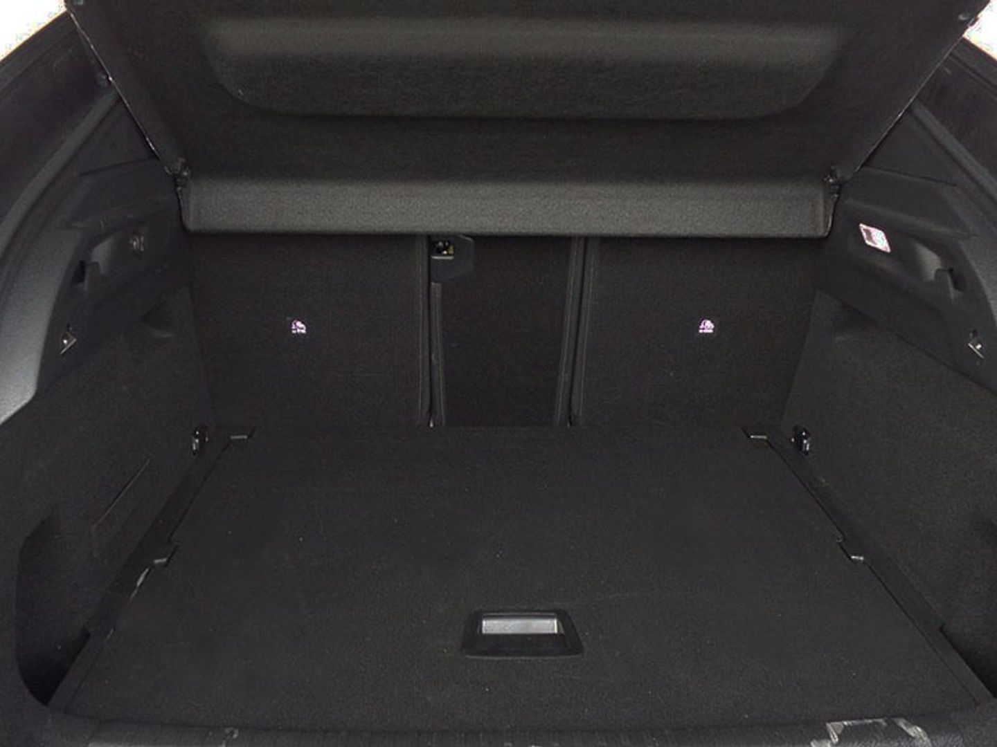 Peugeot 3008 Allure Hybrid eDCS6 100 kW (136 CV)