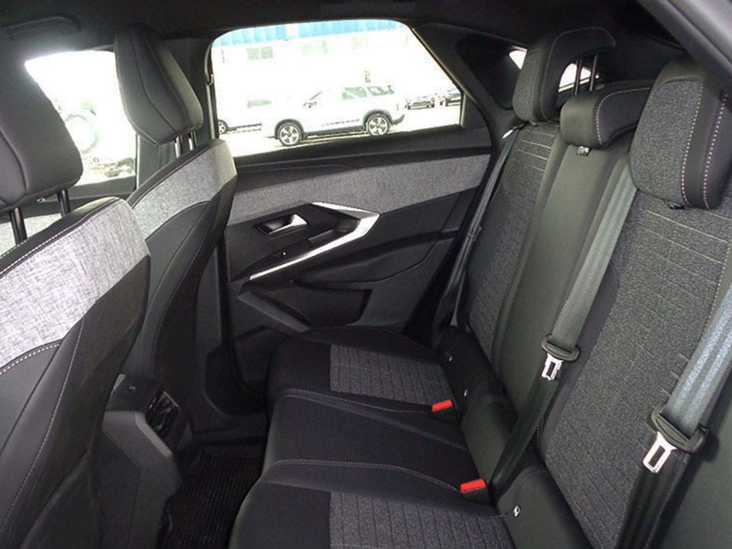 Peugeot 3008 Allure Hybrid eDCS6 100 kW (136 CV)