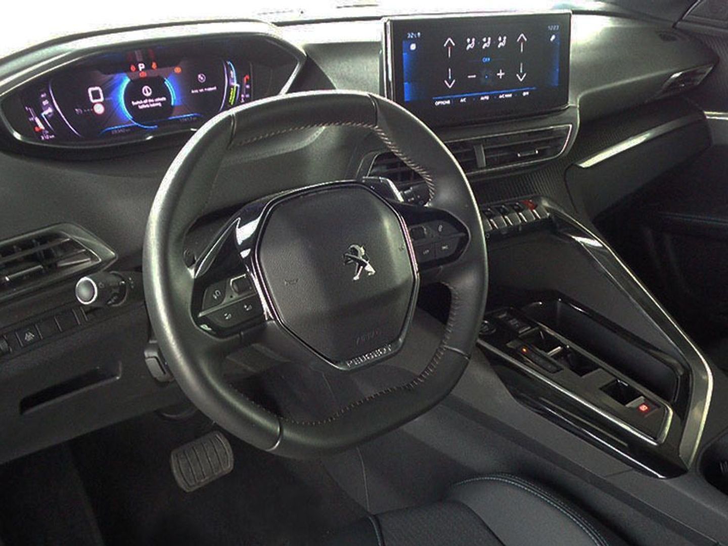 Peugeot 5008 Hybrid 1.2 Allure Pack eDCS6 100 kW (136 CV)