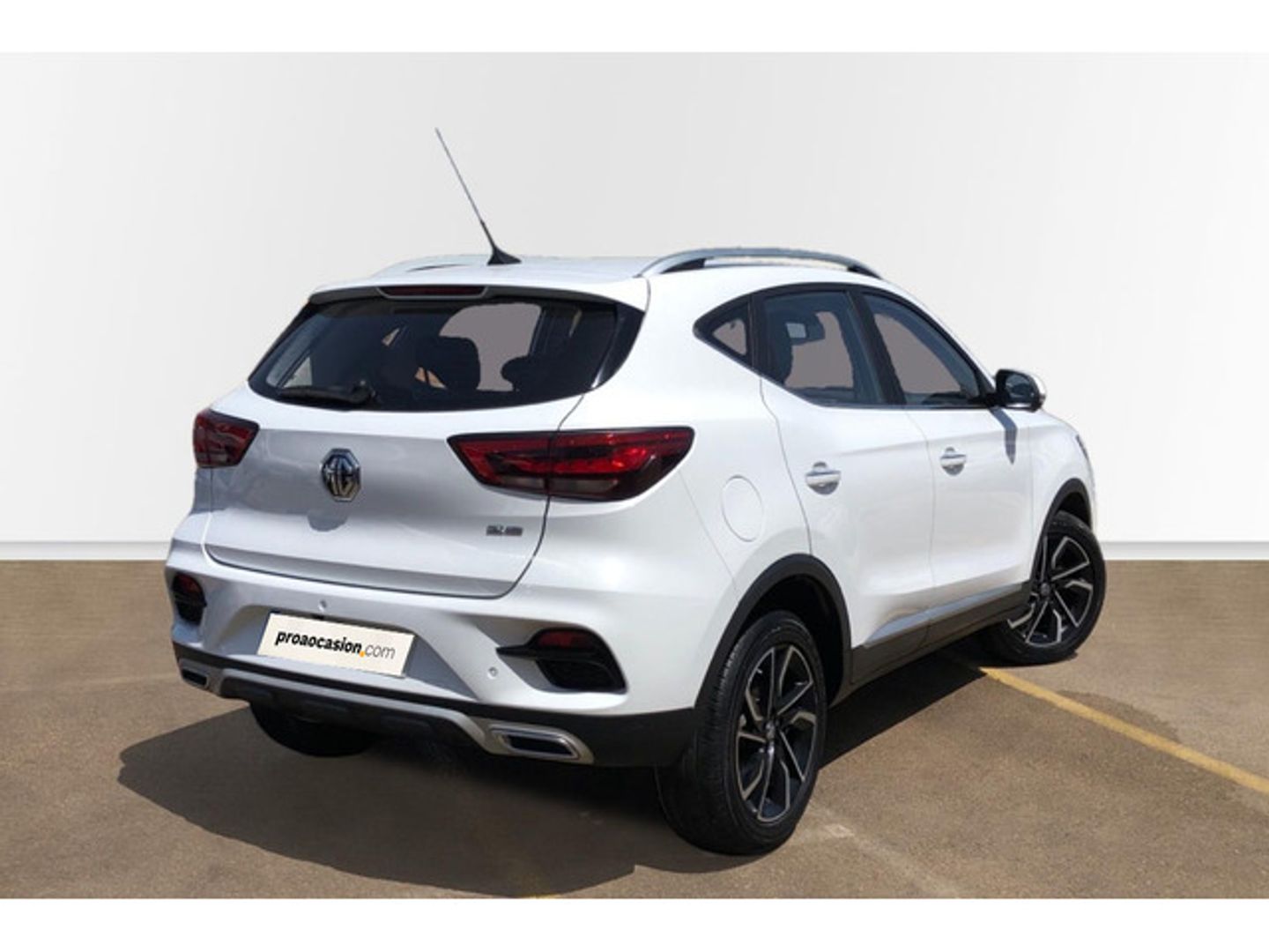 MG ZS 1.5 Luxury 78 kW (106 CV)