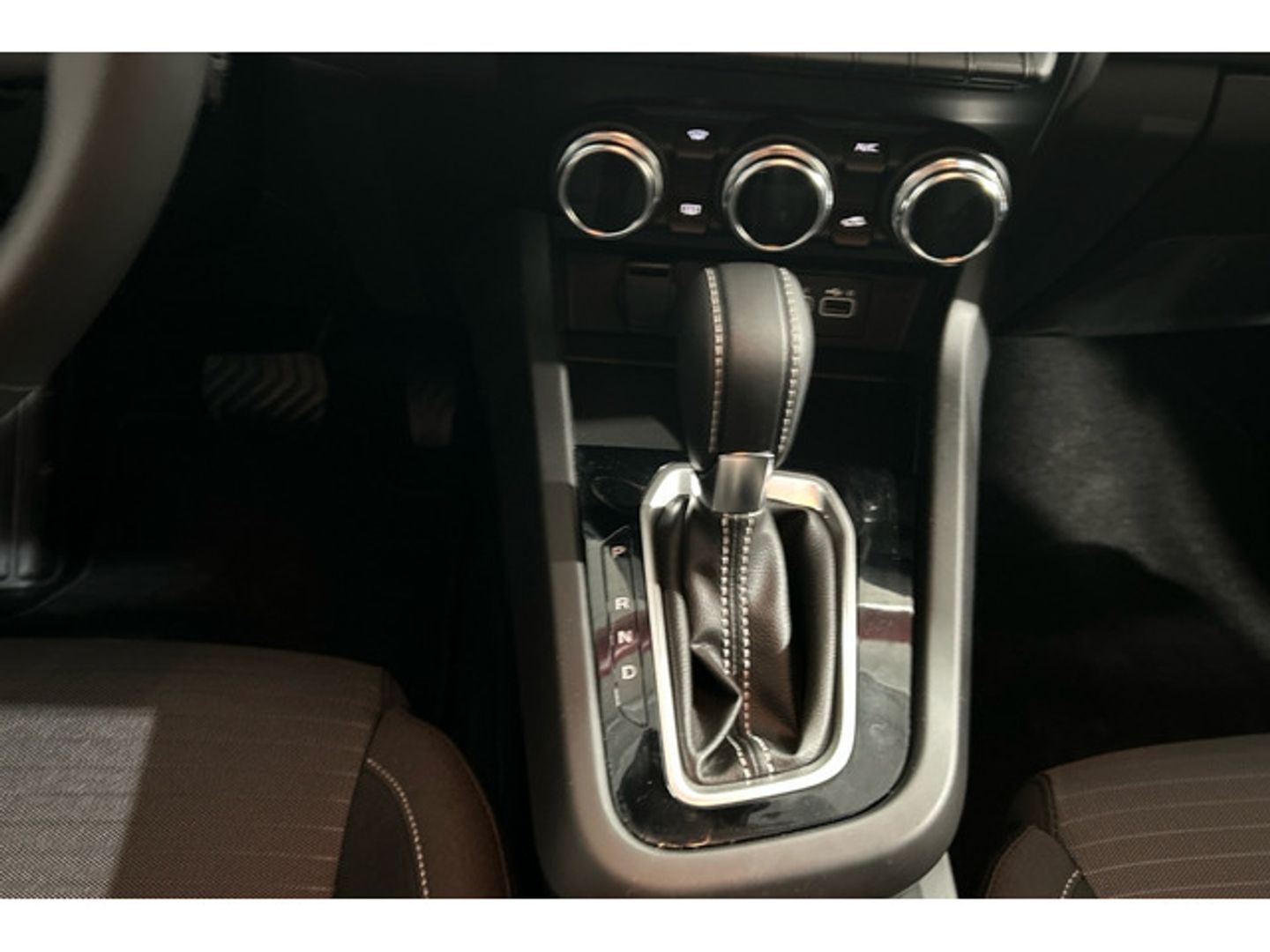 Renault Arkana Evolution TCe mild hybrid 103 kW (140 CV) EDC