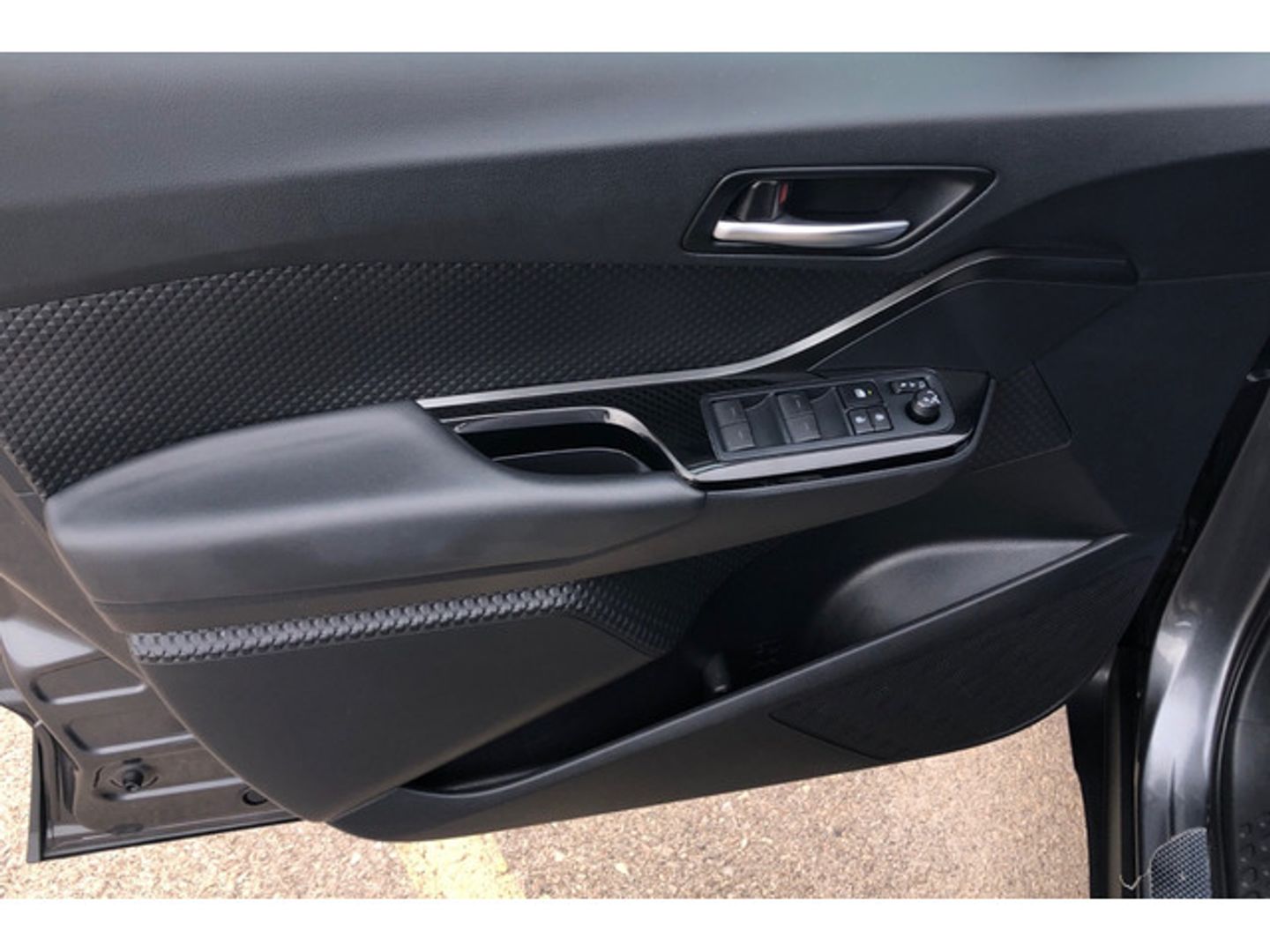 Toyota C-HR 1.8 125H Active 90 kW (122 CV)