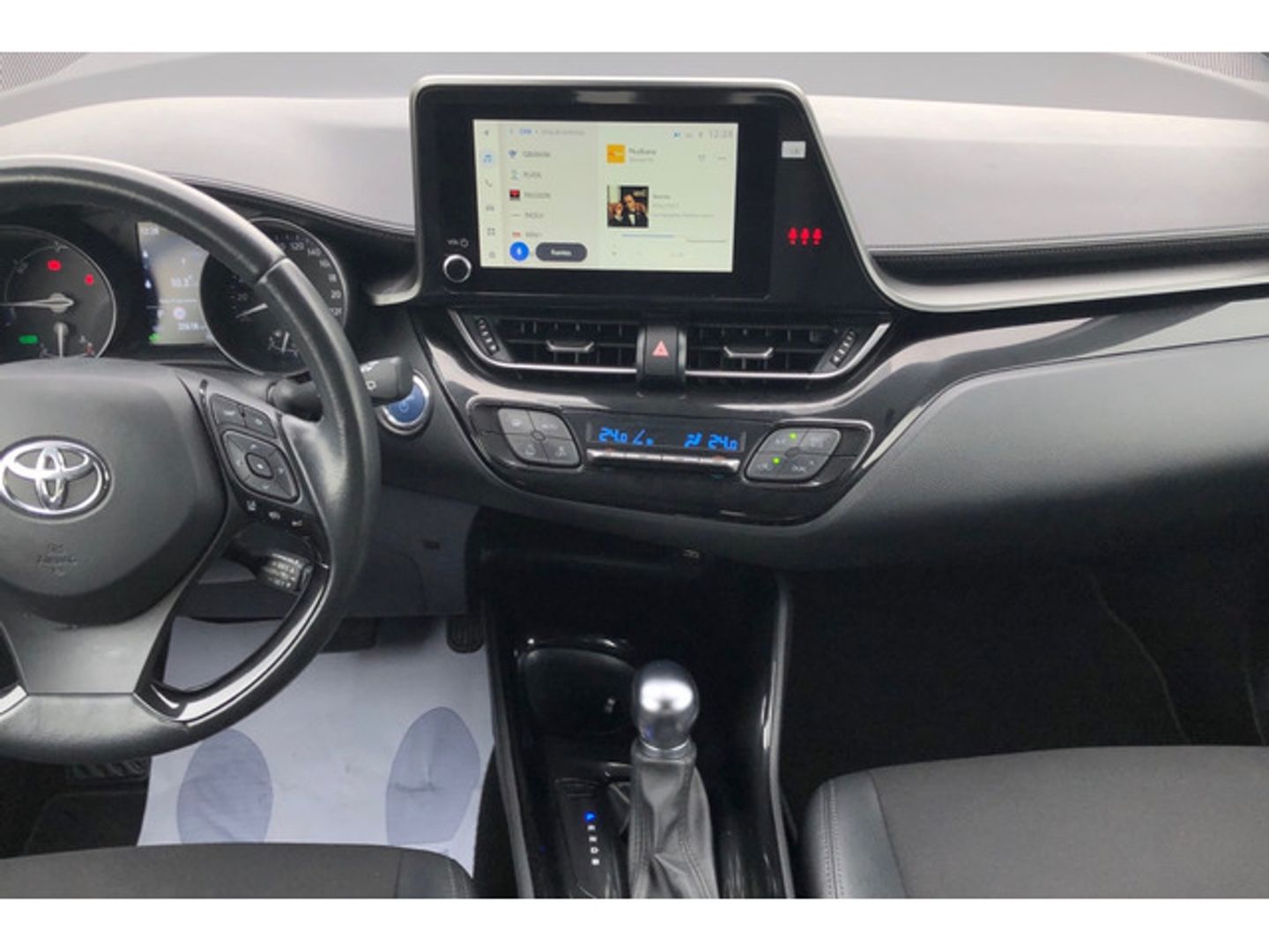 Toyota C-HR 1.8 125H Active 90 kW (122 CV)