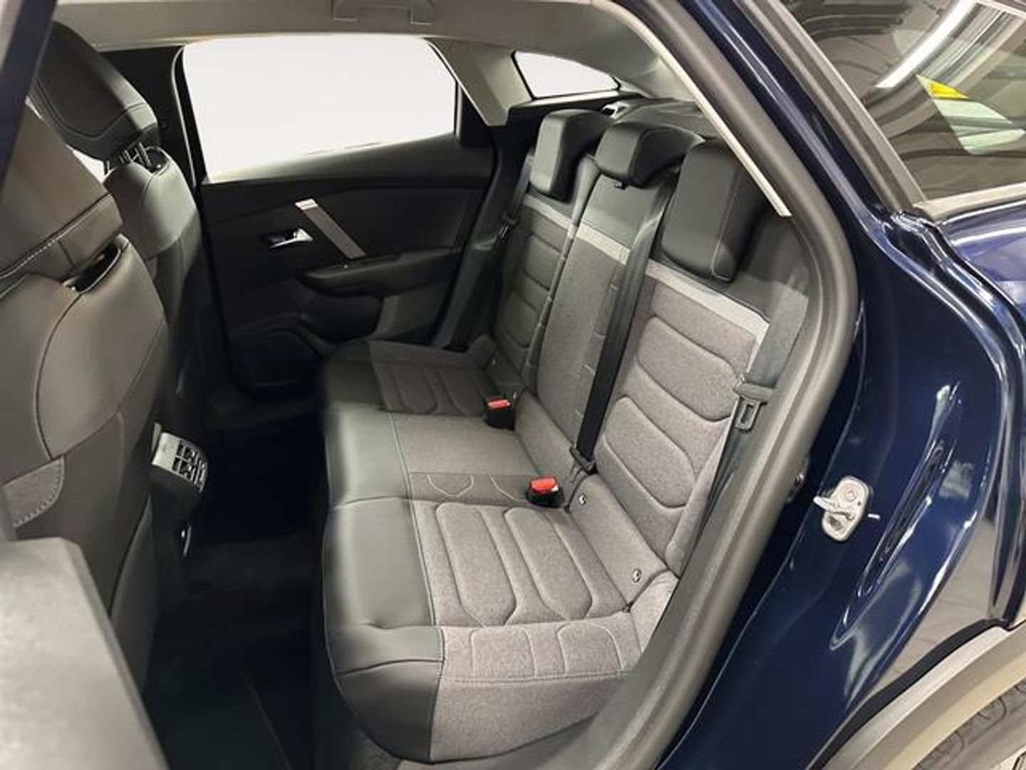 Citroen C4 Hybrid 136 Plus e-DCS6 100 kW (136 CV)