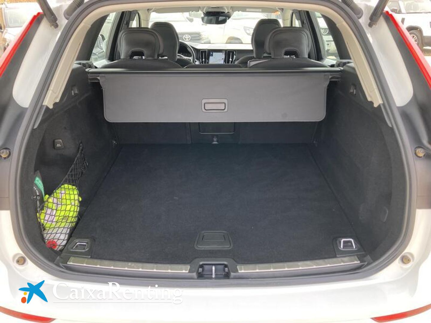 Volvo XC60 B4 D Momentum Pro Auto 145 kW (197 CV)