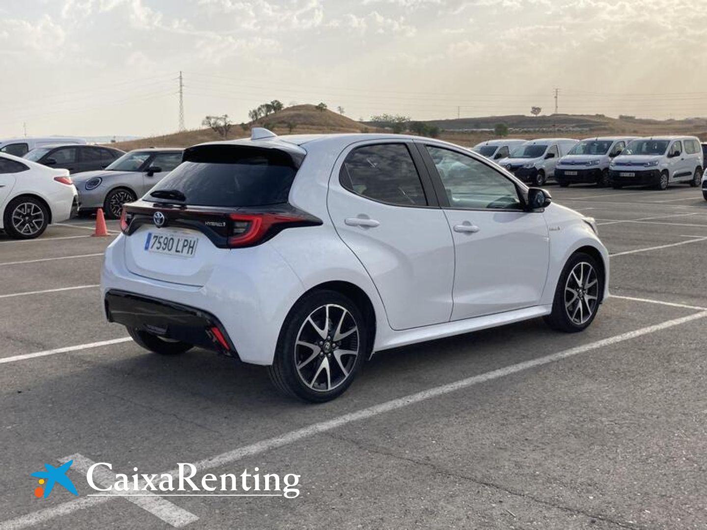 Toyota Yaris 1.5 120H Style Plus 85 kW (116 CV)