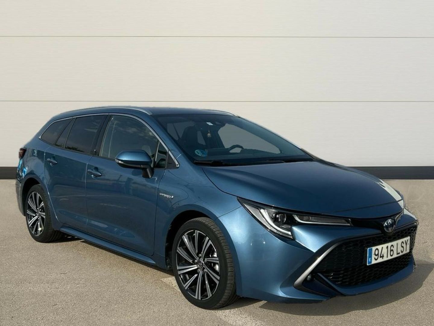 Toyota Corolla Touring Sport 125H Style E-CVT 90 kW (122 CV) Azul Familiar