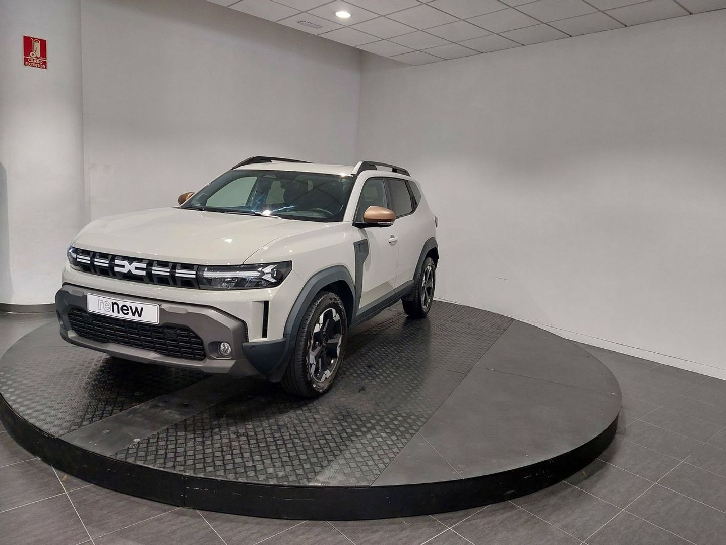 Dacia Duster Extreme 48V TCE 96 kW (130 CV) 4X2 Beige SUV