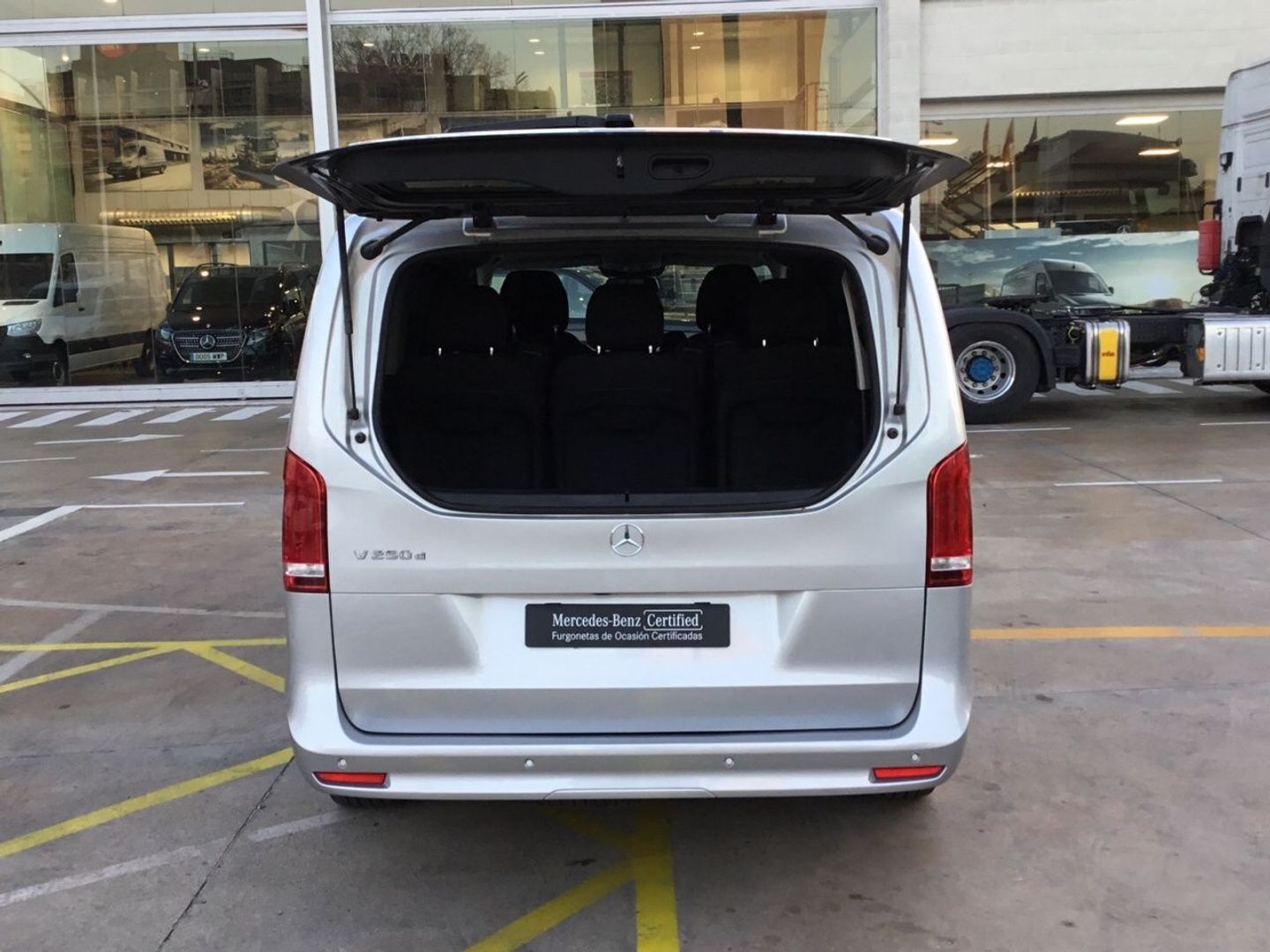 Mercedes-Benz Clase V V 250 d Largo 140 kW (190 CV)
