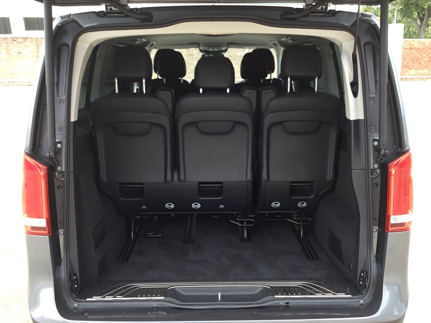 Mercedes-Benz Clase V V 300 d Avantgarde Largo 176 kW (239 CV) Gris Minivan