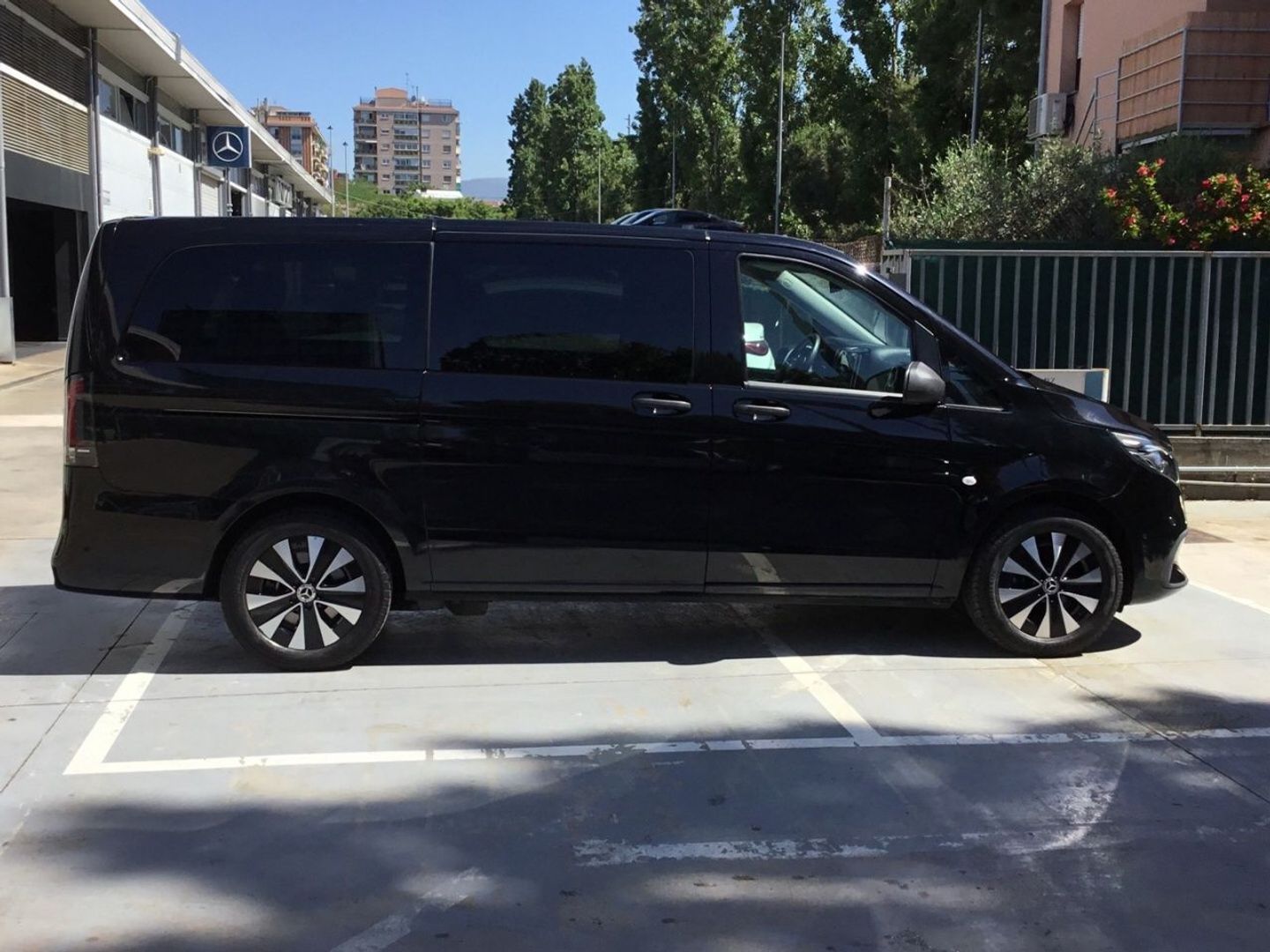 Mercedes-Benz Vito Combi 116 CDI Tourer Select Larga AT 120 kW (163 CV)