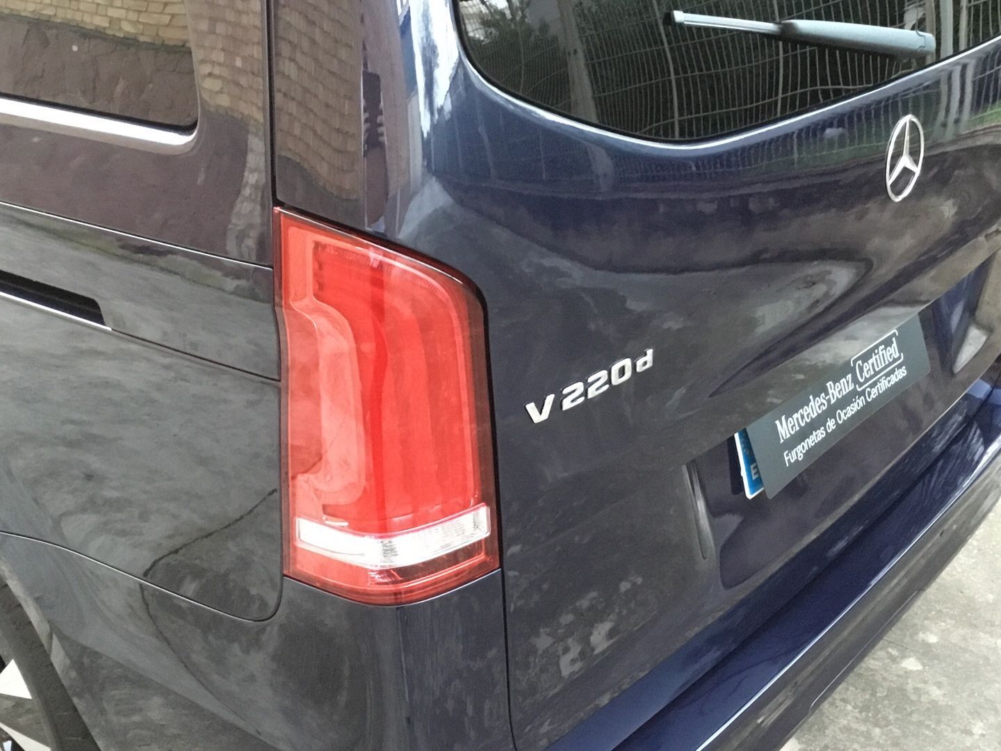 Mercedes-Benz Clase V V 220 d Largo 120 kW (163 CV)