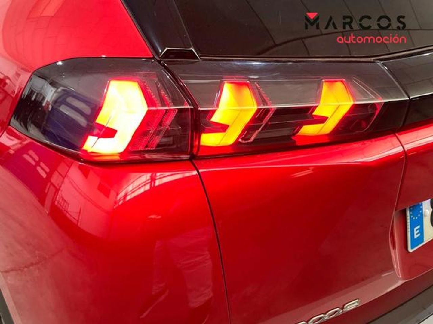 Peugeot 2008 PureTech 130 S&S Allure Pack EAT8 96 kW (130 CV)