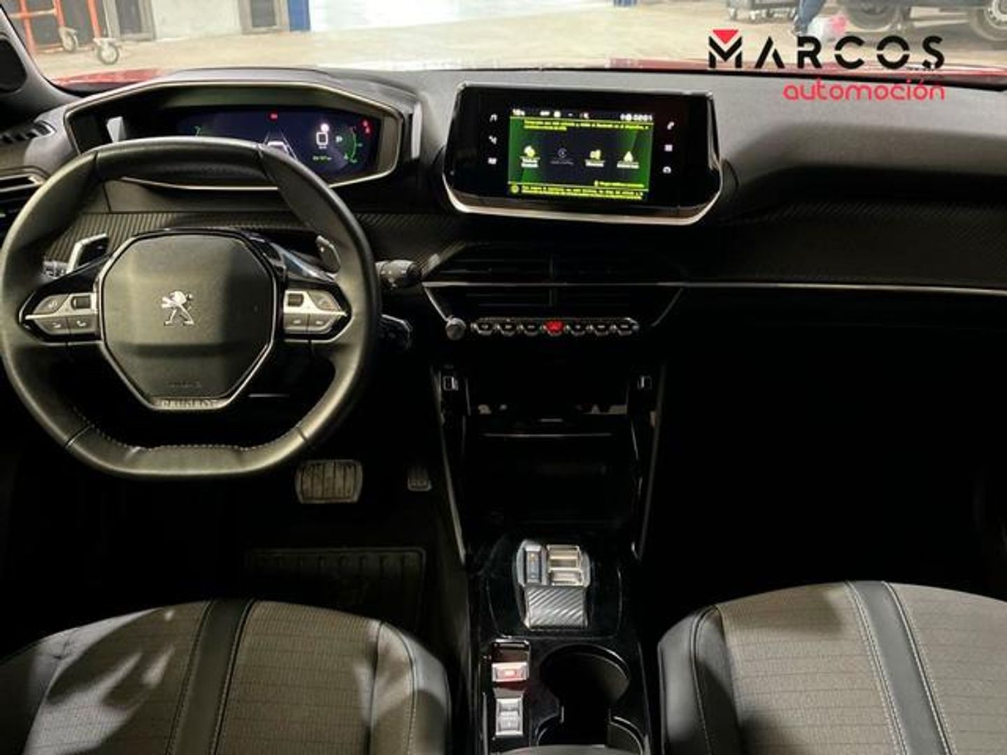 Peugeot 2008 PureTech 130 S&S Allure Pack EAT8 96 kW (130 CV)