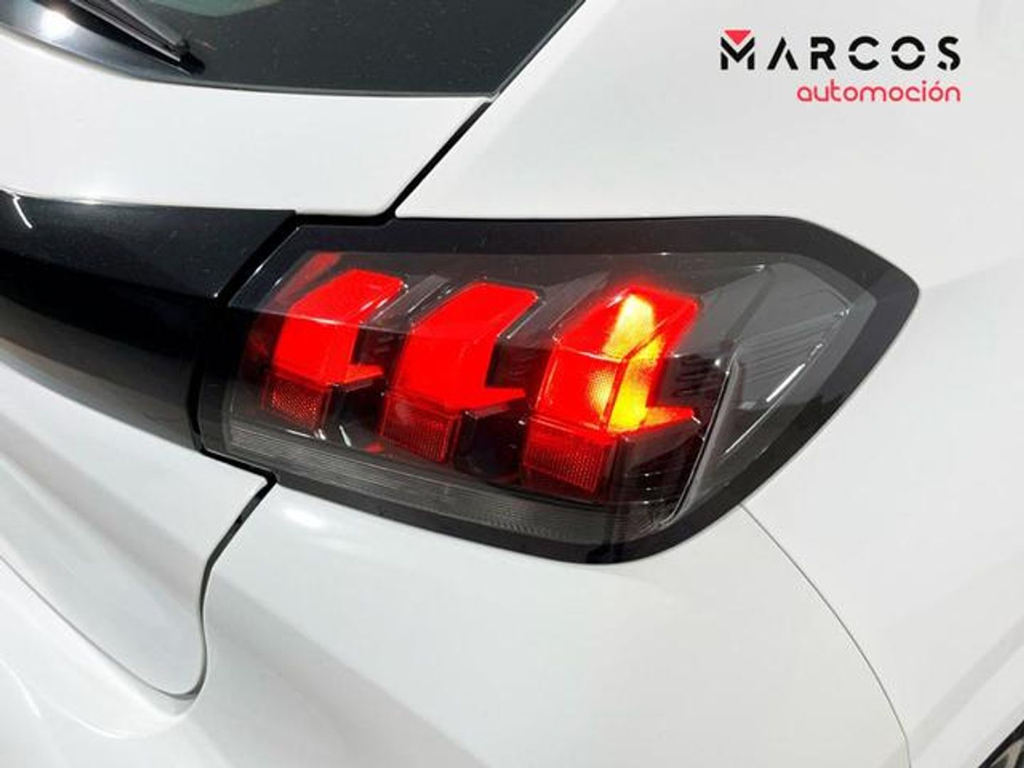Peugeot 208 PureTech 100 Active Pack 75 kW (100 CV)