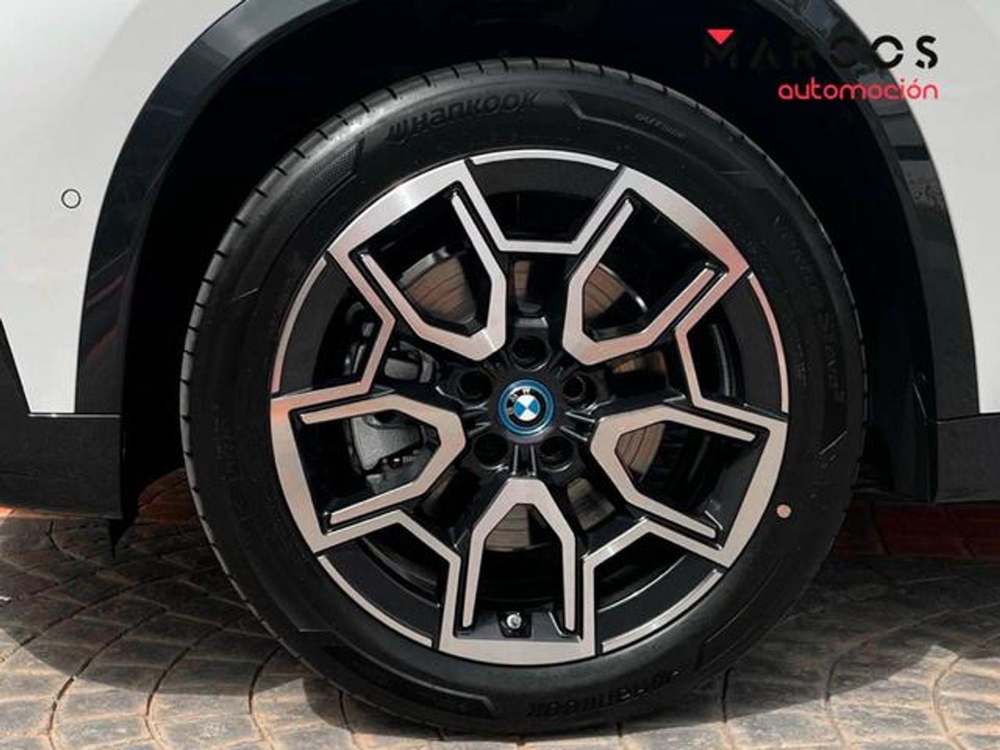 BMW iX1 xDrive30 230 kW (313 CV)